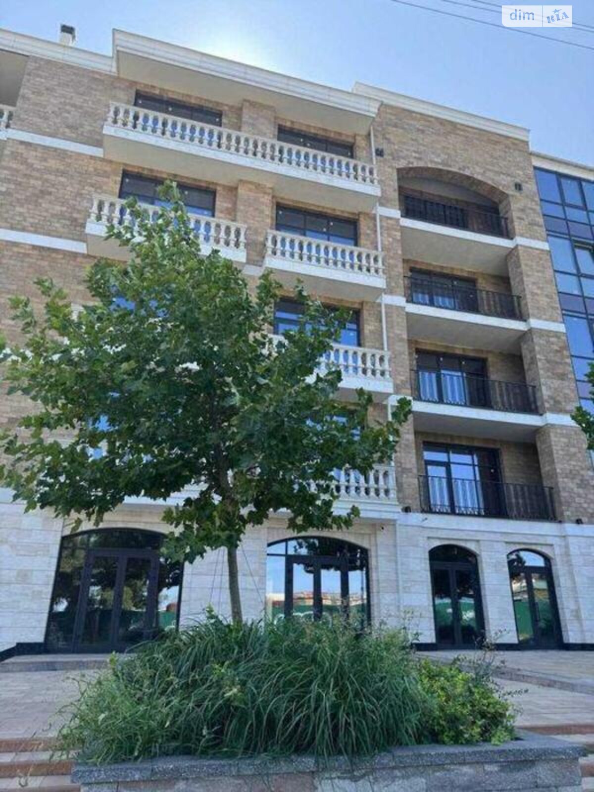 Продажа пятикомнатной квартиры в Киеве, на пер. Лукьяновский 2, район Татарка фото 1 Продажа пятикомнатной квартиры в Киеве, на пер. Лукьяновский 2, район Татарка фото 1