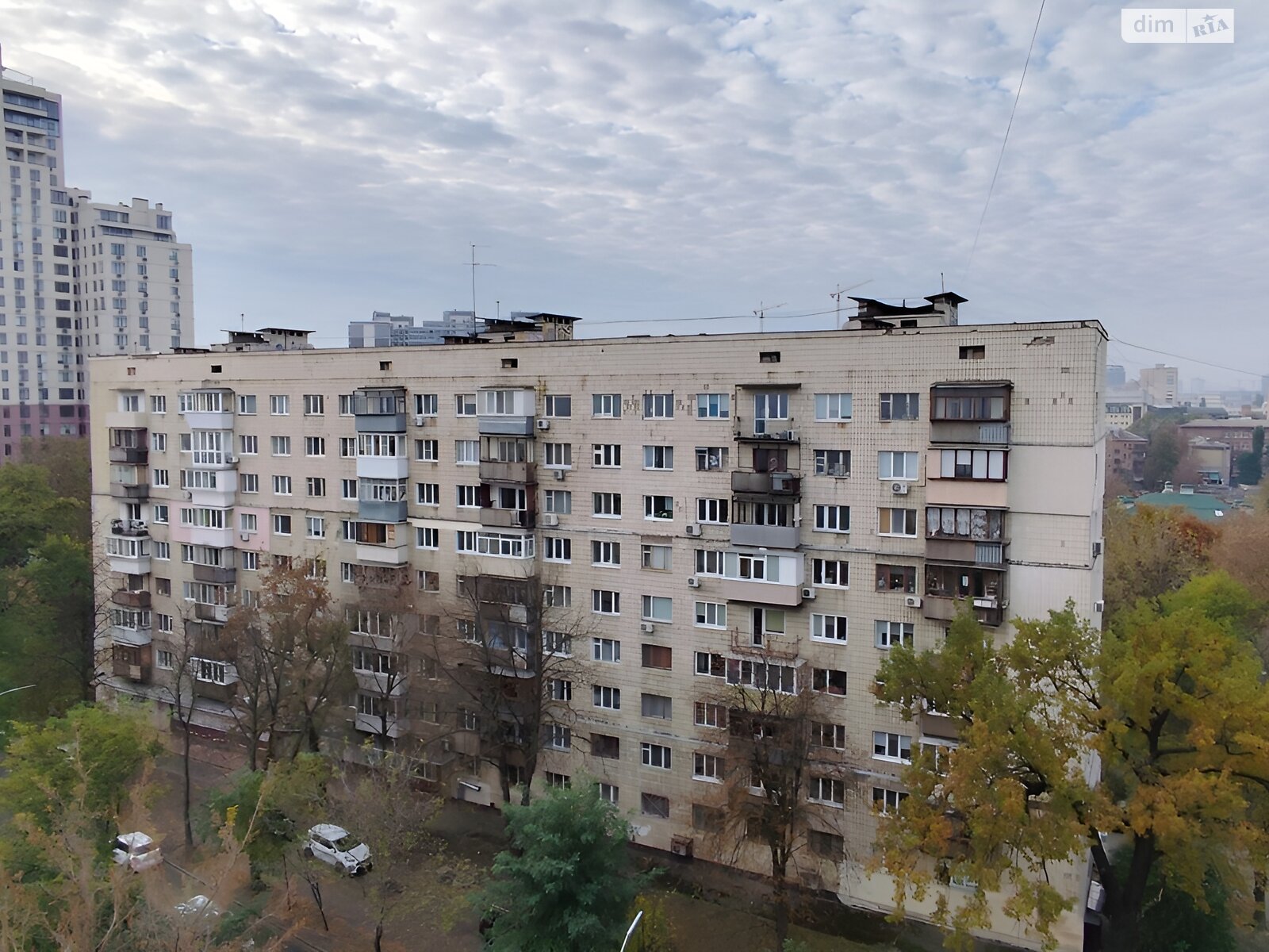 Продажа трехкомнатной квартиры в Киеве, на ул. Нагорная 15, район Татарка фото 1 Продажа трехкомнатной квартиры в Киеве, на ул. Нагорная 15, район Татарка фото 1
