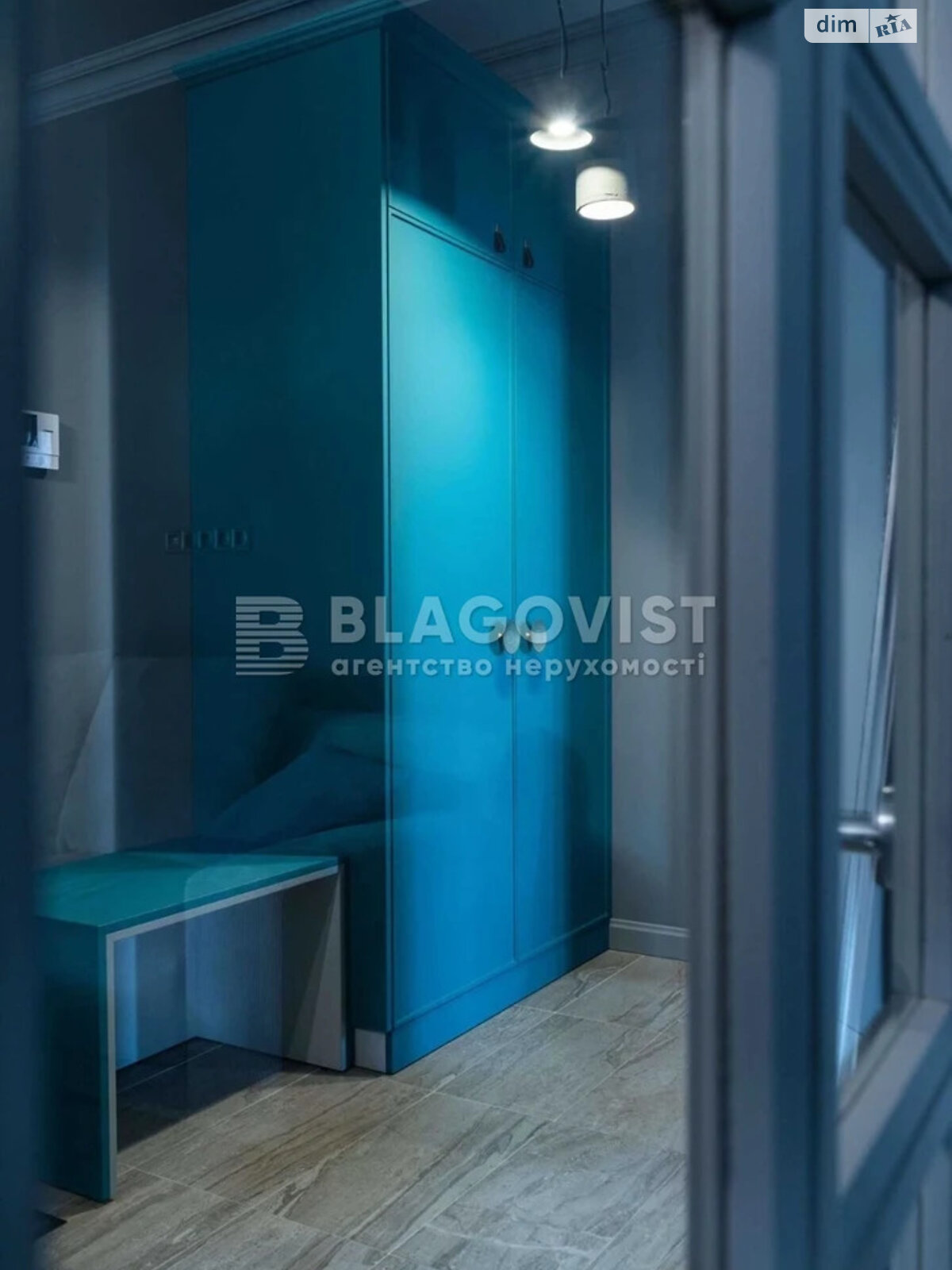 Продаж двокімнатної квартири в Києві, на вул. Нагірна 15, район Татарка фото 1 Продаж двокімнатної квартири в Києві, на вул. Нагірна 15, район Татарка фото 1