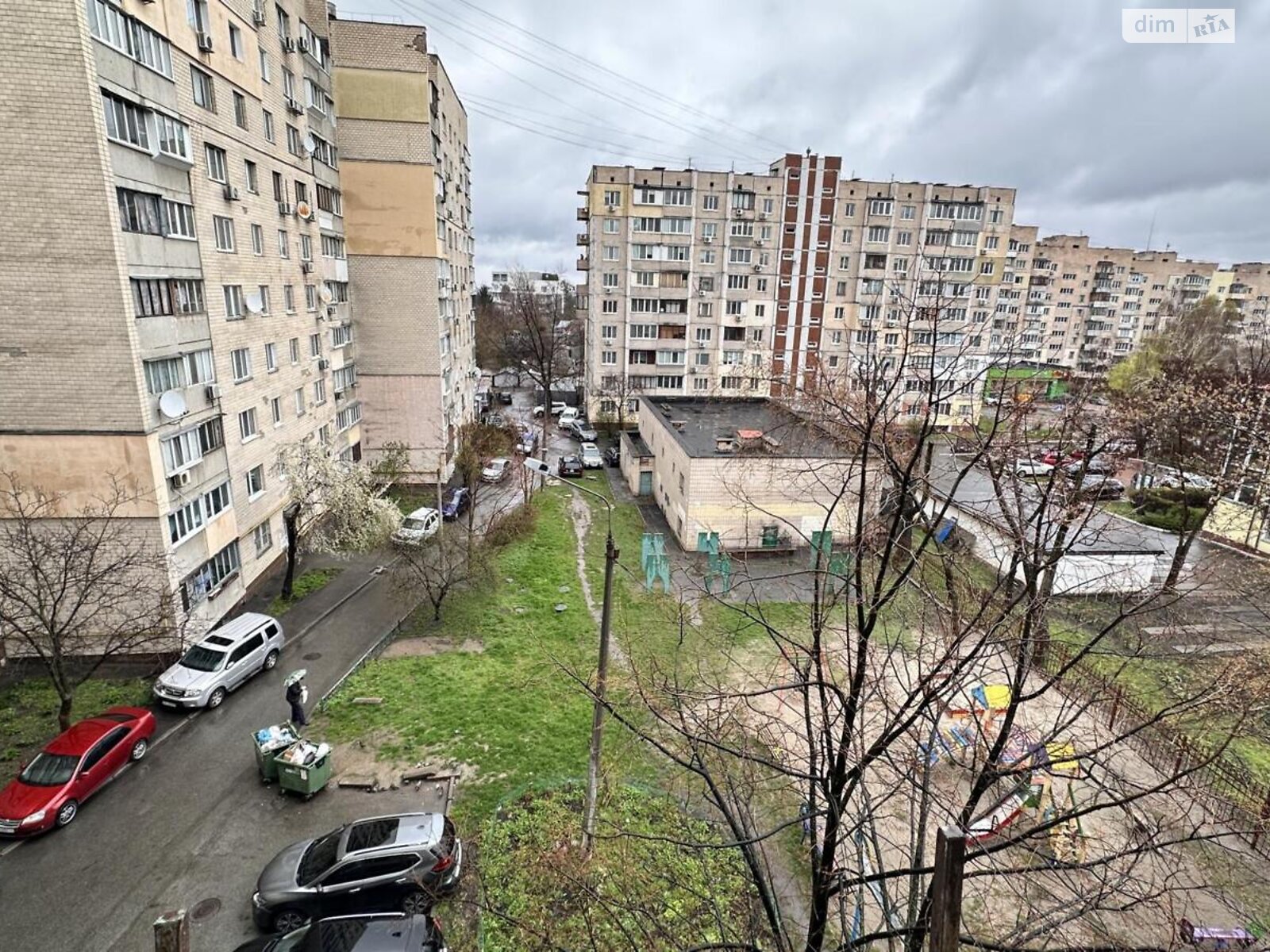 Продажа трехкомнатной квартиры в Киеве, на ул. Князя Владимира Мономаха 26Б, район Татарка фото 1 Продажа трехкомнатной квартиры в Киеве, на ул. Князя Владимира Мономаха 26Б, район Татарка фото 1