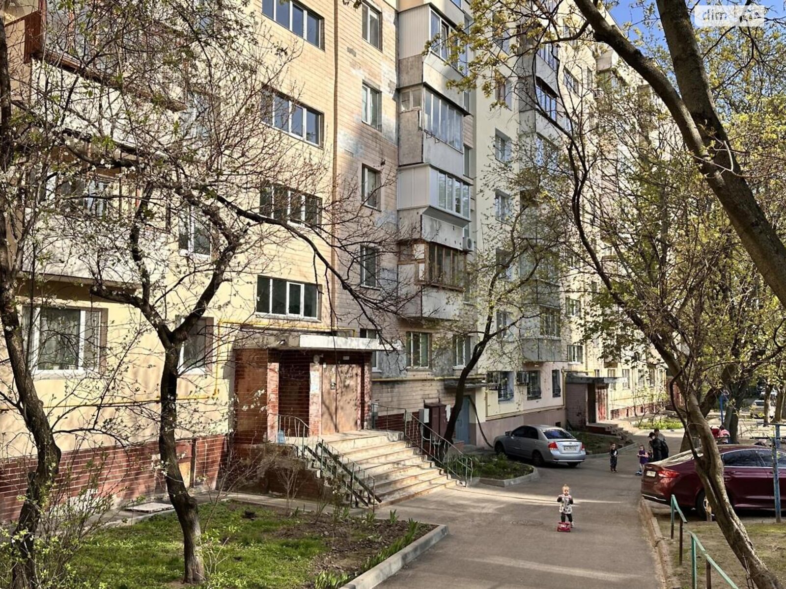 Продажа трехкомнатной квартиры в Киеве, на ул. Печенежская 1/7, район Татарка фото 1 Продажа трехкомнатной квартиры в Киеве, на ул. Печенежская 1/7, район Татарка фото 1