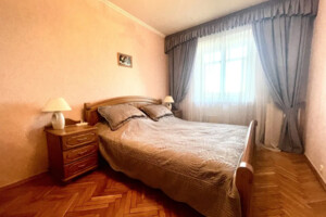 Продажа двухкомнатной квартиры в Киеве, на ул. Печенежская 9, район Татарка фото 2