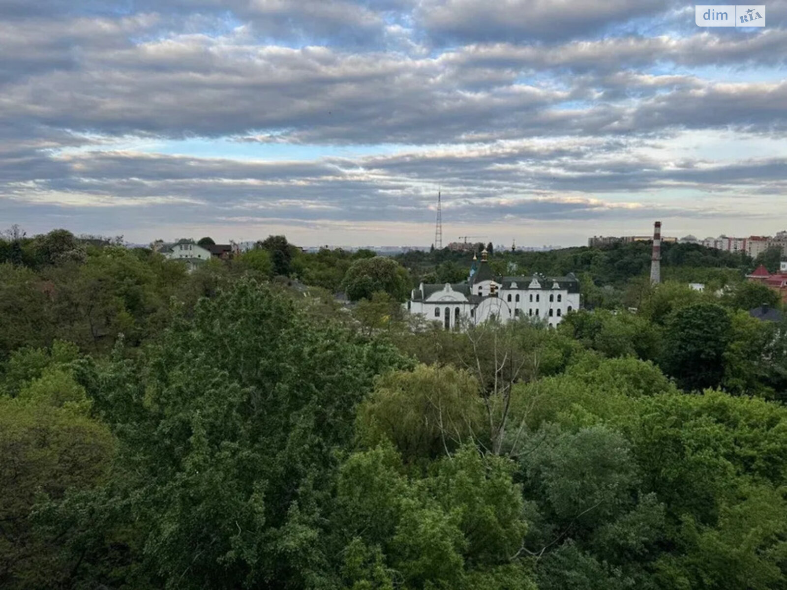 Продаж трикімнатної квартири в Києві, на вул. Печенізька 9, район Татарка фото 1 Продаж трикімнатної квартири в Києві, на вул. Печенізька 9, район Татарка фото 1