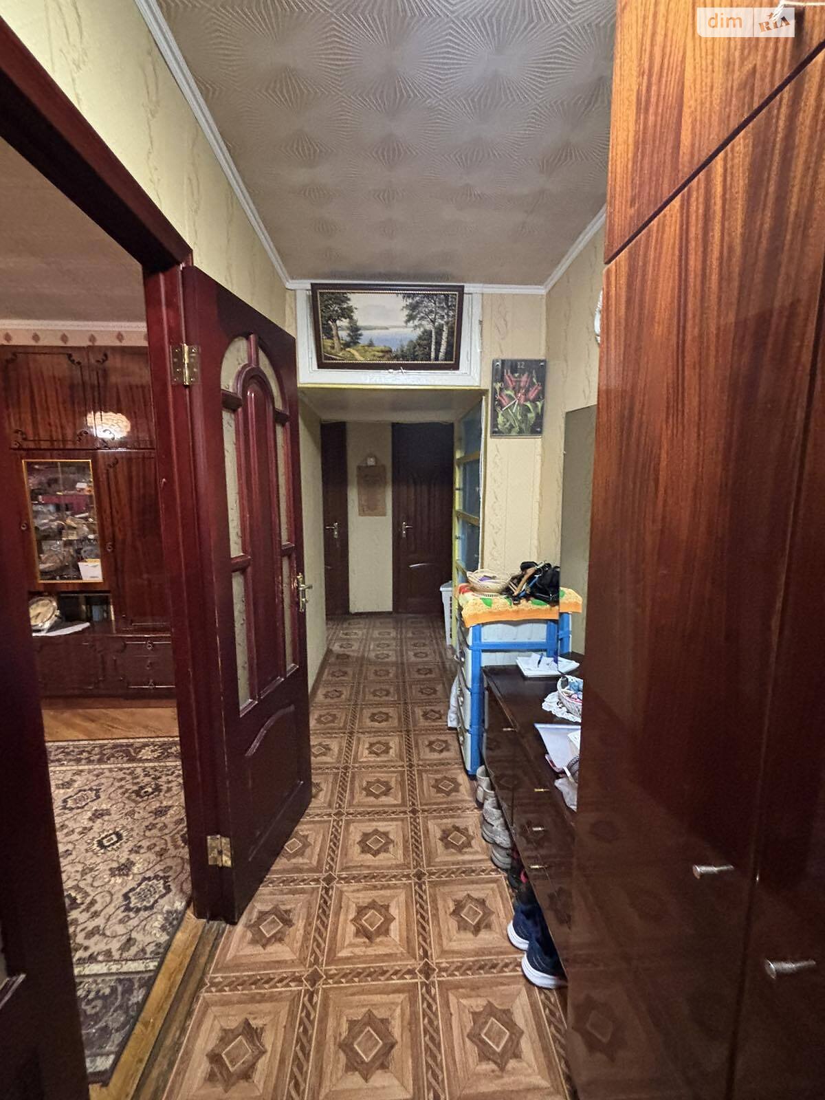 Продажа трехкомнатной квартиры в Киеве, на ул. Половецкая 16А, район Татарка фото 1 Продажа трехкомнатной квартиры в Киеве, на ул. Половецкая 16А, район Татарка фото 1