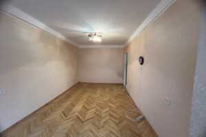 Продажа однокомнатной квартиры в Киеве, на ул. Татарская 6, район Татарка фото 2