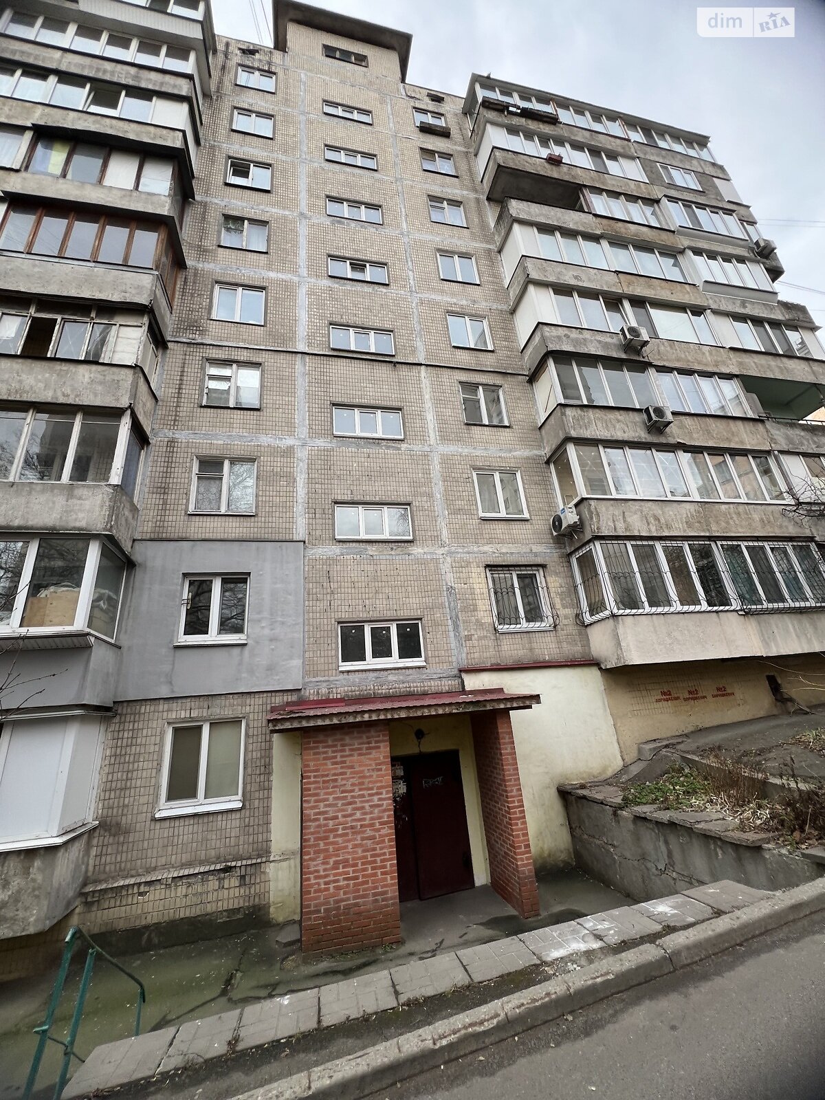 Продажа однокомнатной квартиры в Киеве, на ул. Татарская 6, район Татарка фото 1