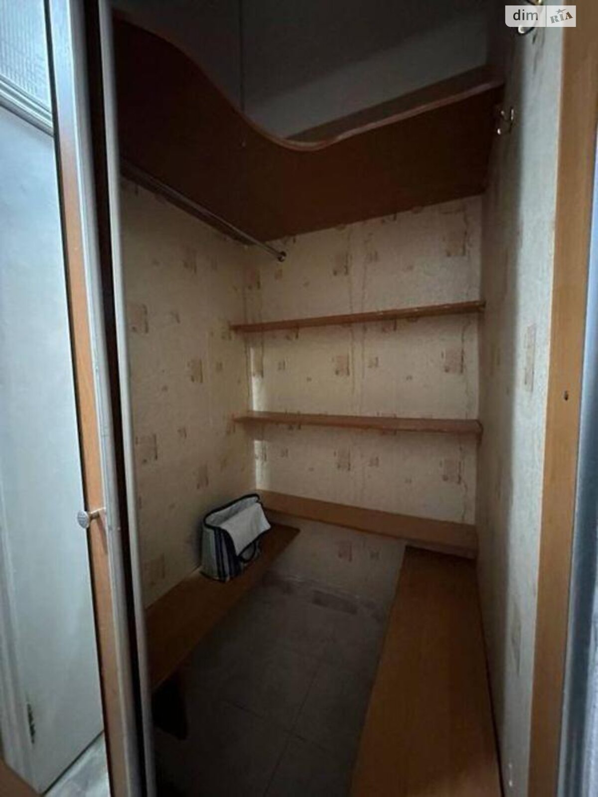 Продаж однокімнатної квартири в Києві, на вул. Татарська 6, район Татарка фото 1 Продаж однокімнатної квартири в Києві, на вул. Татарська 6, район Татарка фото 1