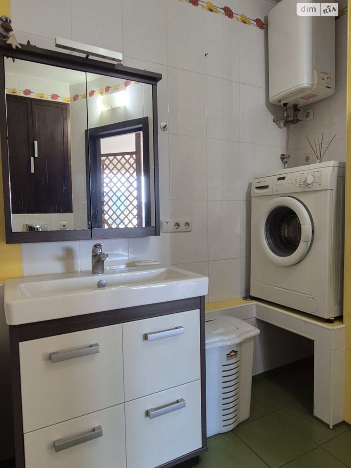 Продаж однокімнатної квартири в Києві, на вул. Татарська 27/4, район Татарка фото 1 Продаж однокімнатної квартири в Києві, на вул. Татарська 27/4, район Татарка фото 1