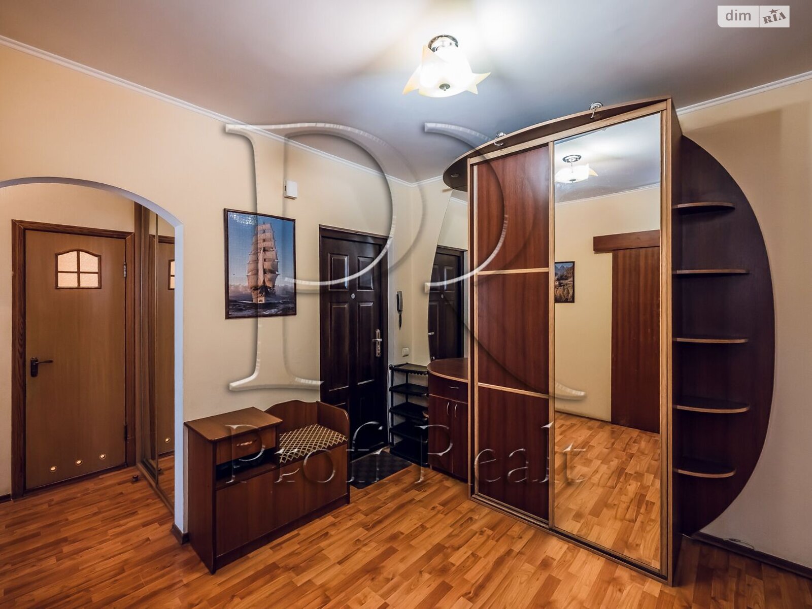 Продаж трикімнатної квартири в Києві, на просп. Академіка Глушкова 45, район Теремки-1 фото 1 Продаж трикімнатної квартири в Києві, на просп. Академіка Глушкова 45, район Теремки-1 фото 1