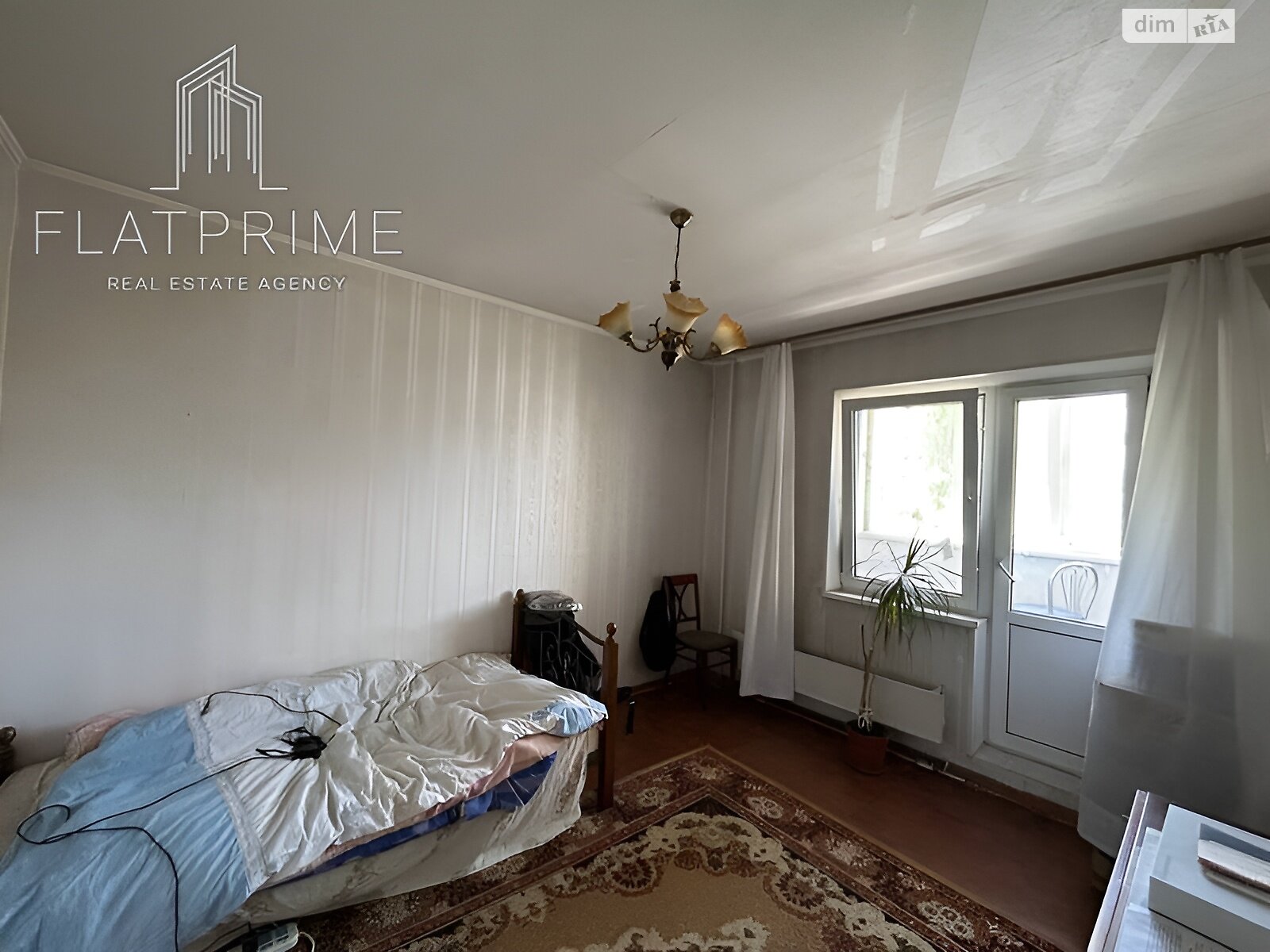 Продаж трикімнатної квартири в Києві, на просп. Академіка Глушкова 33, район Теремки-1 фото 1 Продаж трикімнатної квартири в Києві, на просп. Академіка Глушкова 33, район Теремки-1 фото 1