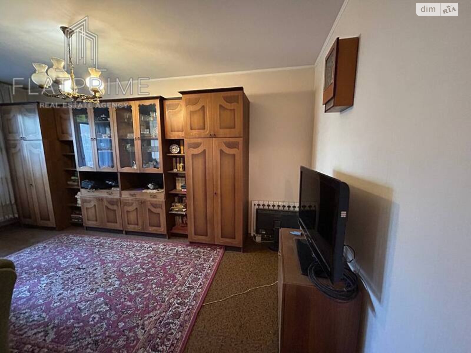 Продаж трикімнатної квартири в Києві, на просп. Академіка Глушкова 33, район Теремки-1 фото 1 Продаж трикімнатної квартири в Києві, на просп. Академіка Глушкова 33, район Теремки-1 фото 1