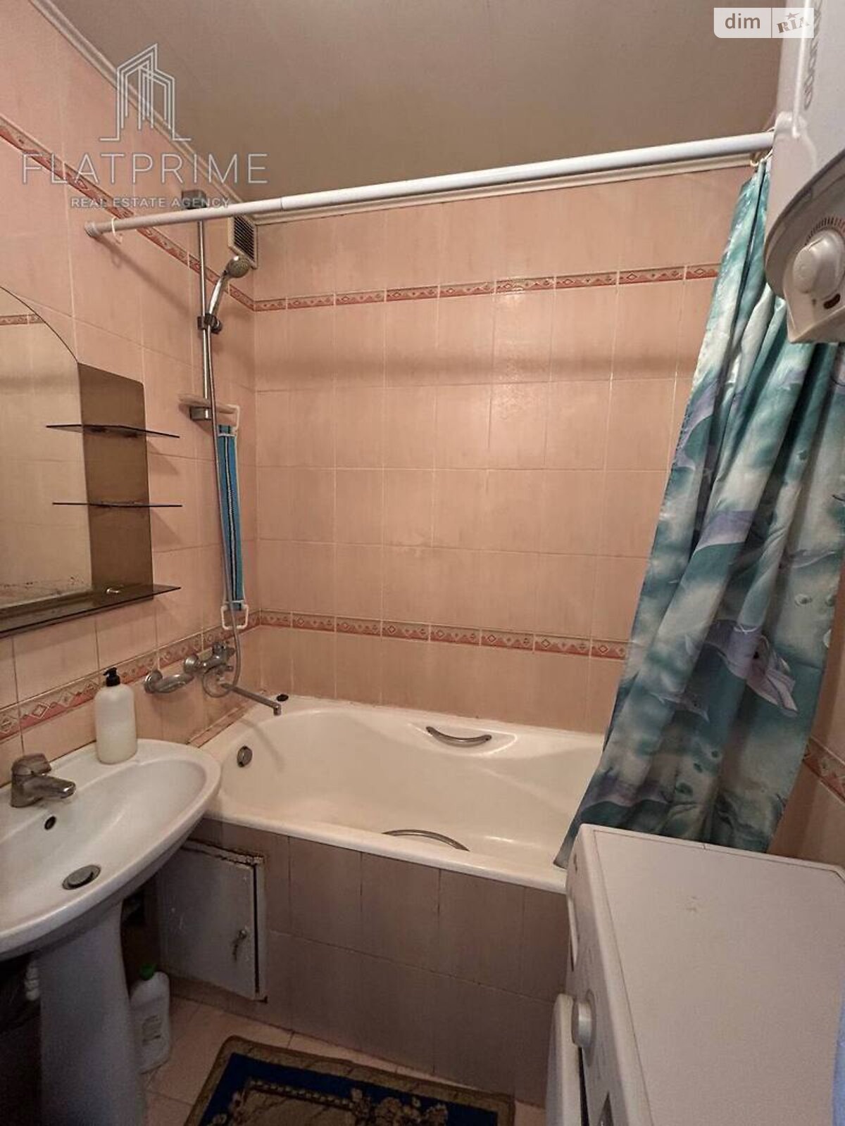 Продаж трикімнатної квартири в Києві, на просп. Академіка Глушкова 33, район Теремки-1 фото 1 Продаж трикімнатної квартири в Києві, на просп. Академіка Глушкова 33, район Теремки-1 фото 1