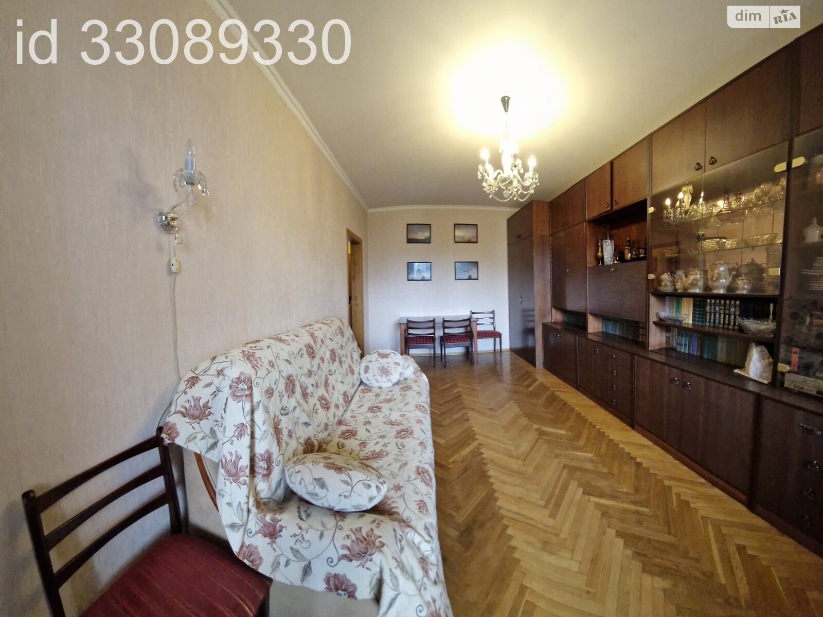 Продажа трехкомнатной квартиры в Киеве, на просп. Академика Глушкова 45, район Голосеевский фото 1 Продажа трехкомнатной квартиры в Киеве, на просп. Академика Глушкова 45, район Голосеевский фото 1