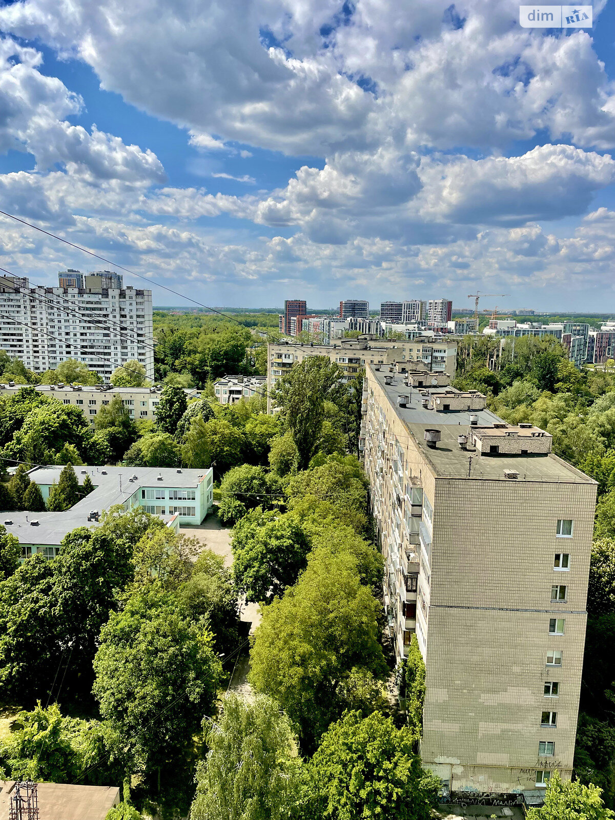 Продаж трикімнатної квартири в Києві, на просп. Академіка Глушкова 18, район Теремки-1 фото 1 Продаж трикімнатної квартири в Києві, на просп. Академіка Глушкова 18, район Теремки-1 фото 1