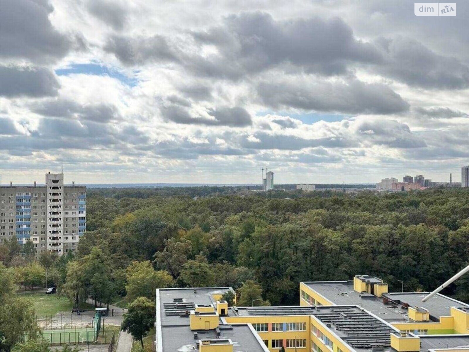 Продажа трехкомнатной квартиры в Киеве, на ул. Академика Заболотного 28, район Теремки-1 фото 1 Продажа трехкомнатной квартиры в Киеве, на ул. Академика Заболотного 28, район Теремки-1 фото 1
