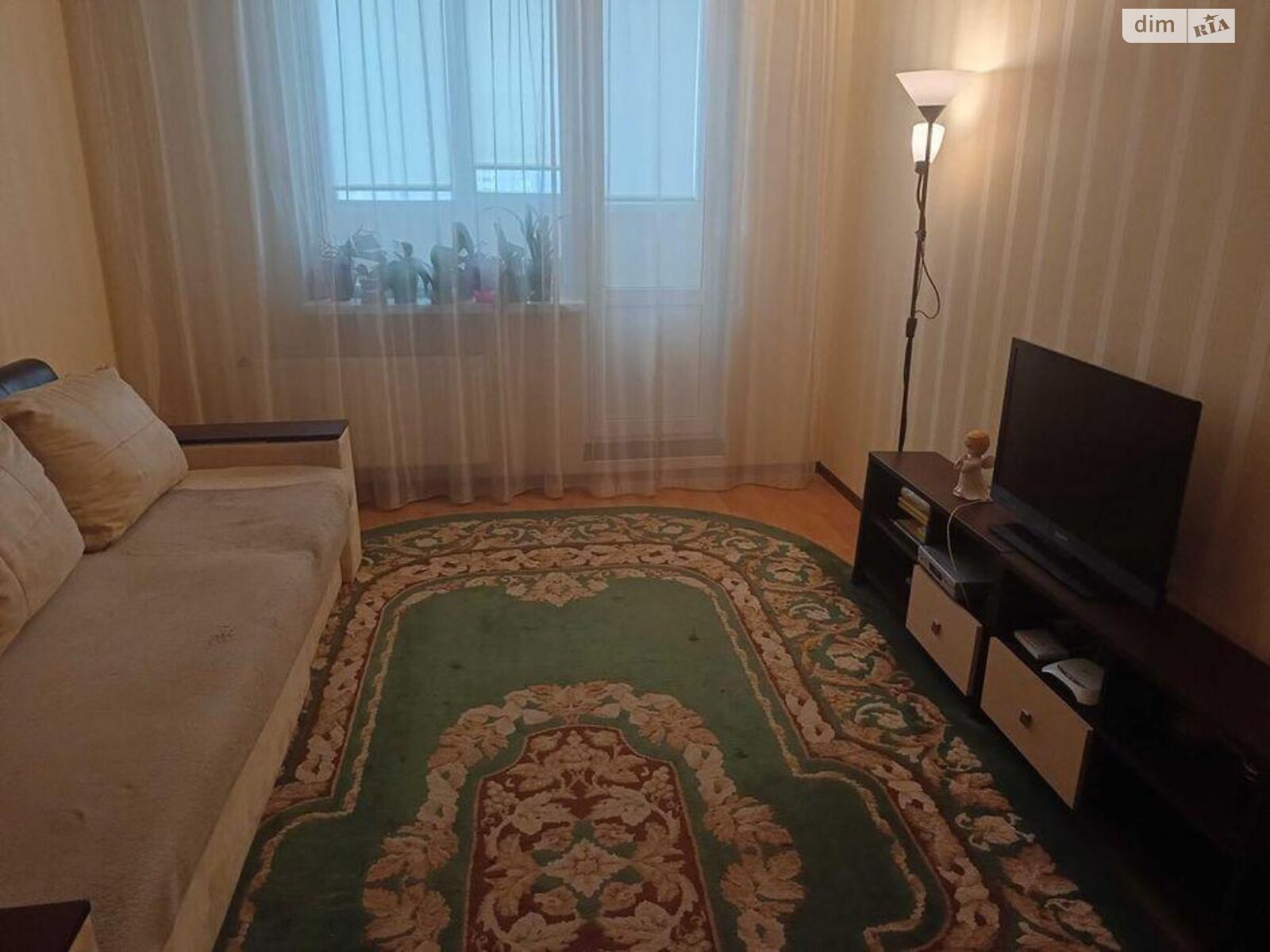 Продажа трехкомнатной квартиры в Киеве, на ул. Академика Заболотного 56, район Теремки-1 фото 1 Продажа трехкомнатной квартиры в Киеве, на ул. Академика Заболотного 56, район Теремки-1 фото 1
