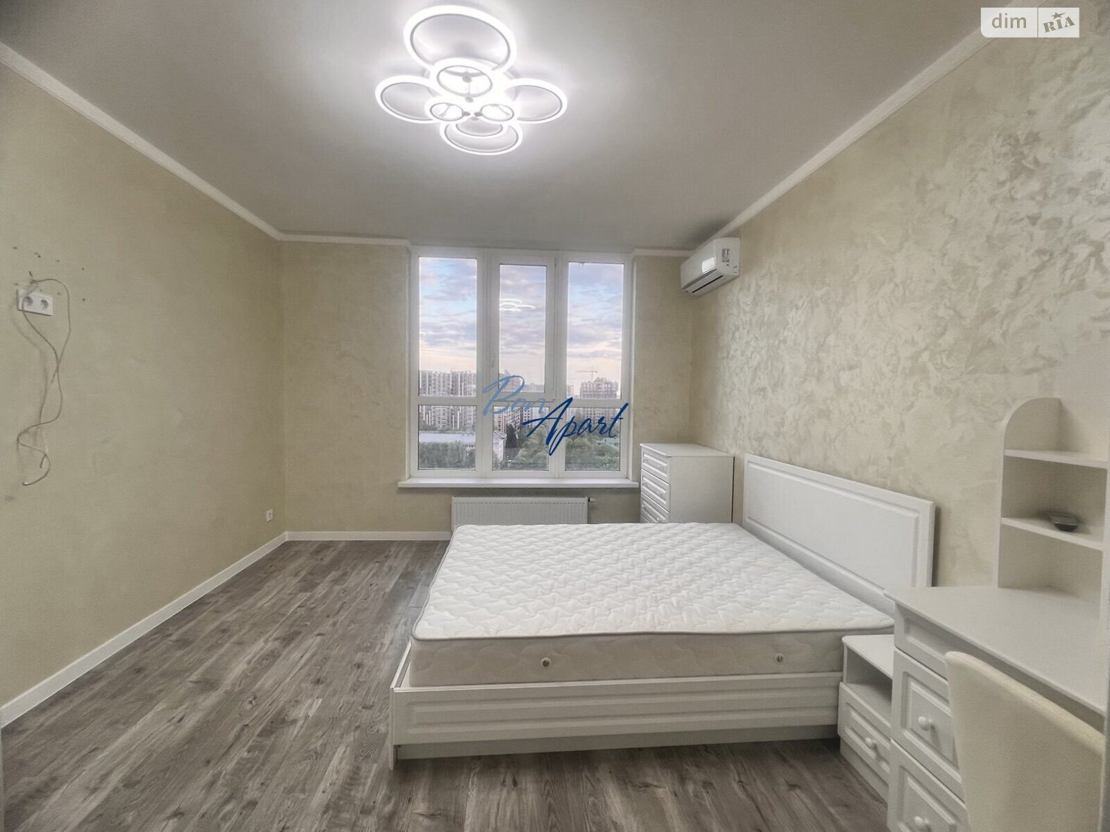 Продаж двокімнатної квартири в Києві, на вул. Академіка Заболотного 15В корпус 2, район Голосіївський фото 1 Продаж двокімнатної квартири в Києві, на вул. Академіка Заболотного 15В корпус 2, район Голосіївський фото 1
