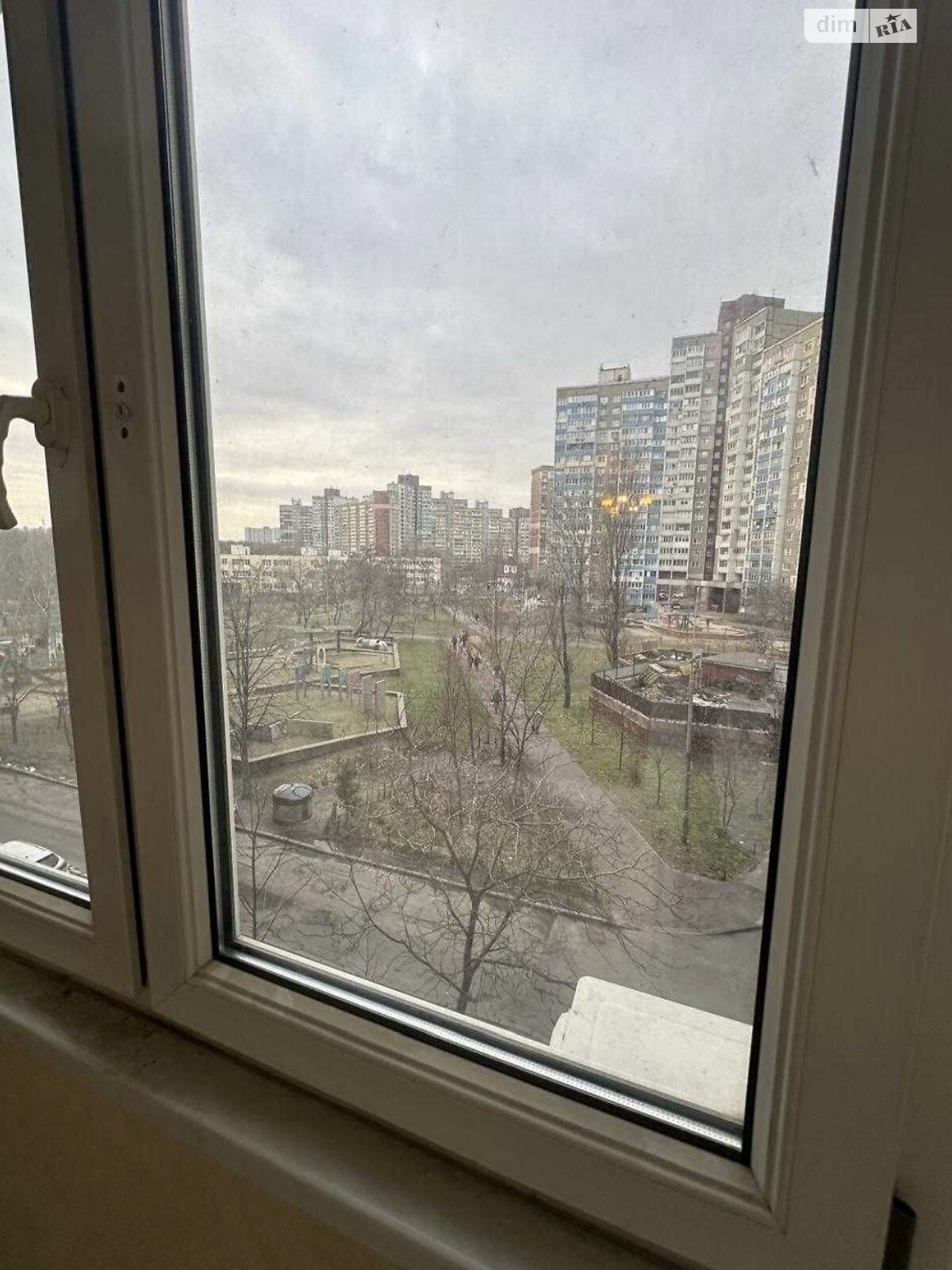 Продажа трехкомнатной квартиры в Киеве, на ул. Академика Заболотного 18, район Теремки-1 фото 1 Продажа трехкомнатной квартиры в Киеве, на ул. Академика Заболотного 18, район Теремки-1 фото 1