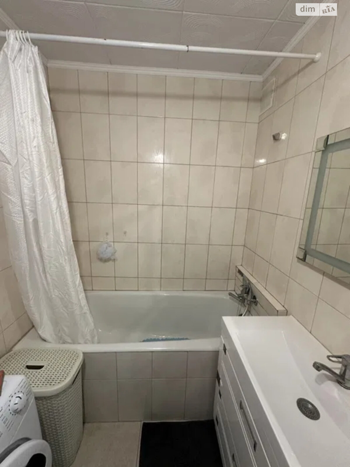 Продажа трехкомнатной квартиры в Киеве, на ул. Академика Заболотного 26, район Теремки-1 фото 1 Продажа трехкомнатной квартиры в Киеве, на ул. Академика Заболотного 26, район Теремки-1 фото 1
