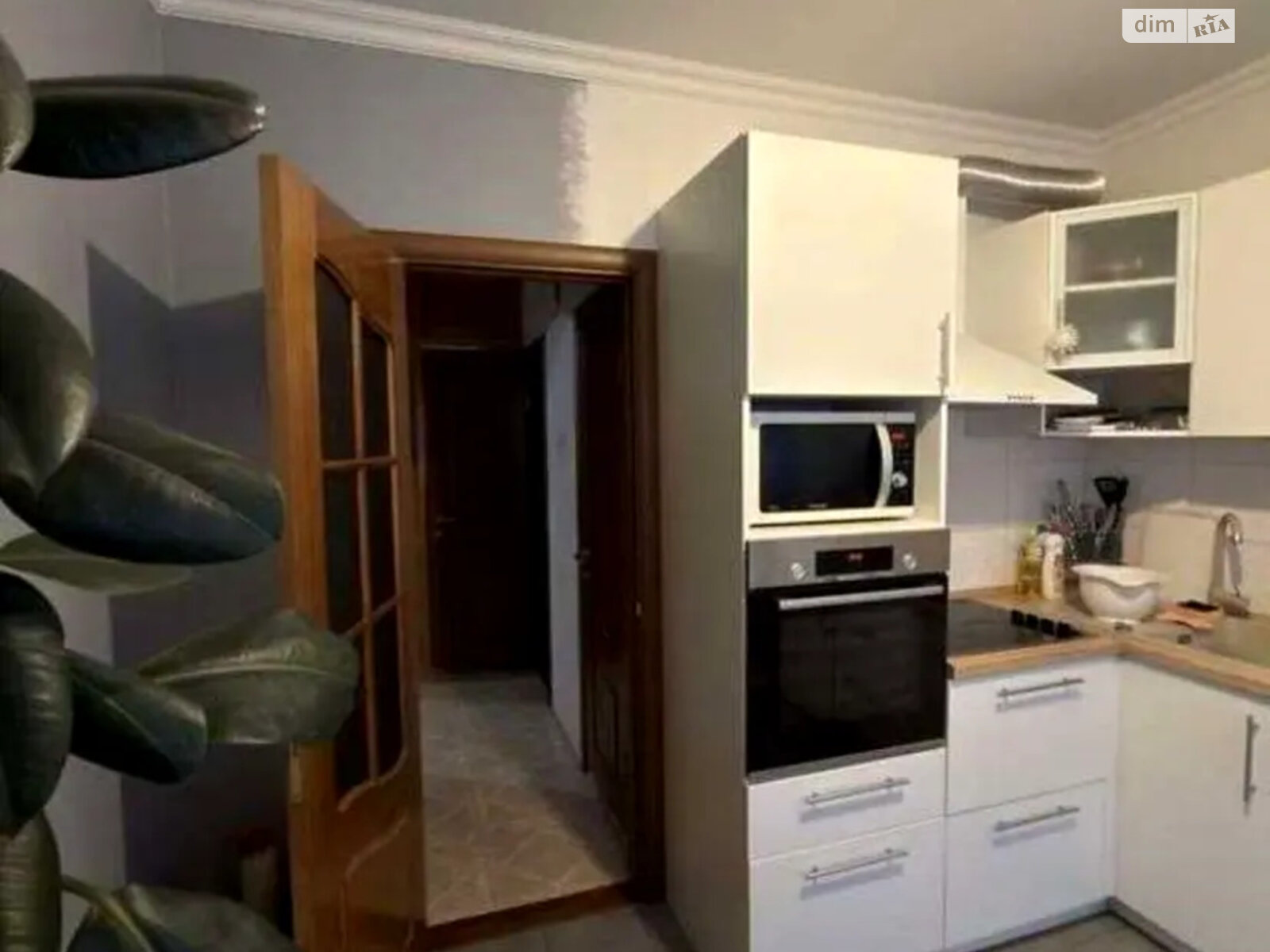 Продажа трехкомнатной квартиры в Киеве, на ул. Академика Заболотного 40, район Теремки-1 фото 1