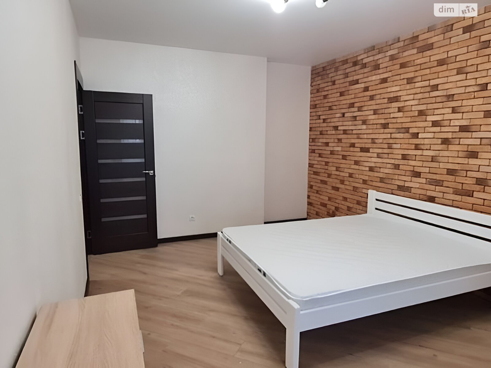 Продаж однокімнатної квартири в Києві, на просп. Академіка Глушкова 9Д, район Теремки-2 фото 1 Продаж однокімнатної квартири в Києві, на просп. Академіка Глушкова 9Д, район Теремки-2 фото 1