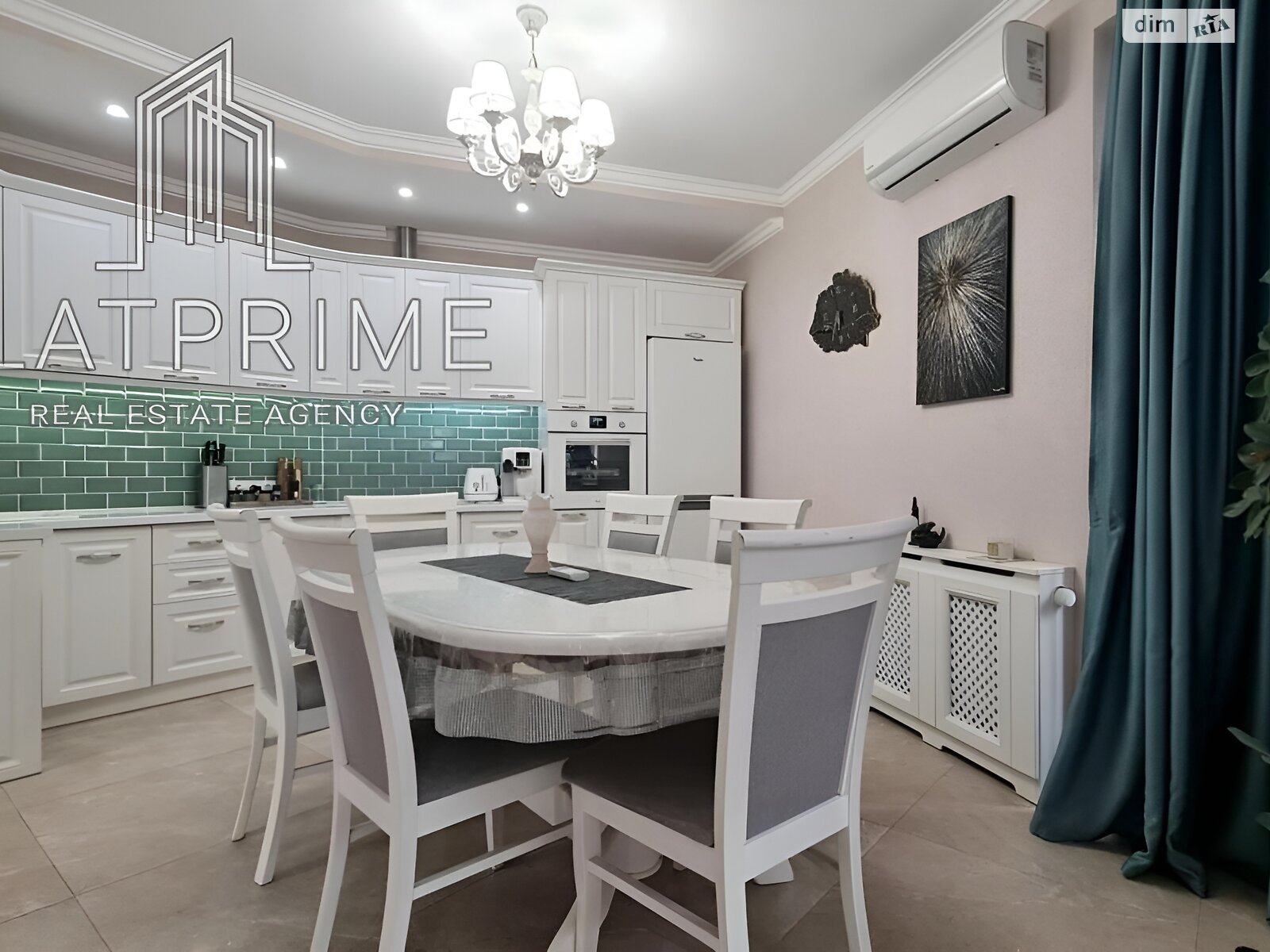 Продаж трикімнатної квартири в Києві, на просп. Академіка Глушкова 9В, район Теремки-2 фото 1 Продаж трикімнатної квартири в Києві, на просп. Академіка Глушкова 9В, район Теремки-2 фото 1