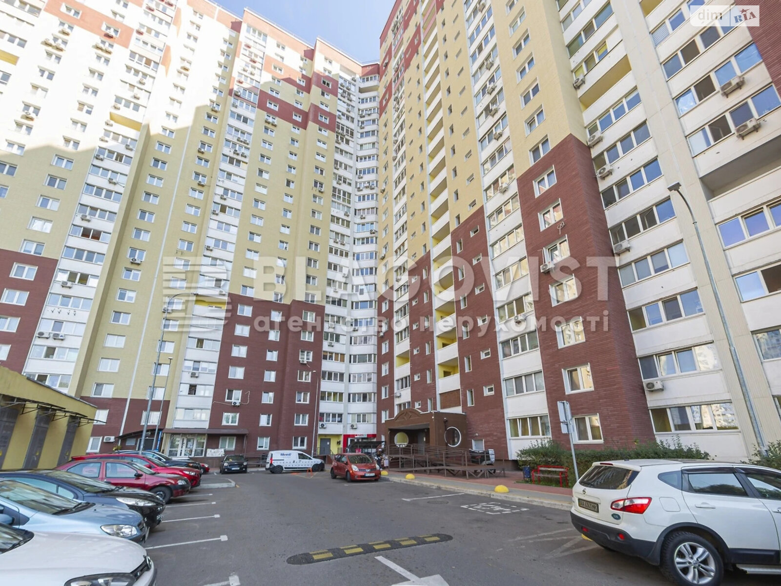 Продаж двокімнатної квартири в Києві, на просп. Академіка Глушкова 9А, район Теремки-2 фото 1 Продаж двокімнатної квартири в Києві, на просп. Академіка Глушкова 9А, район Теремки-2 фото 1