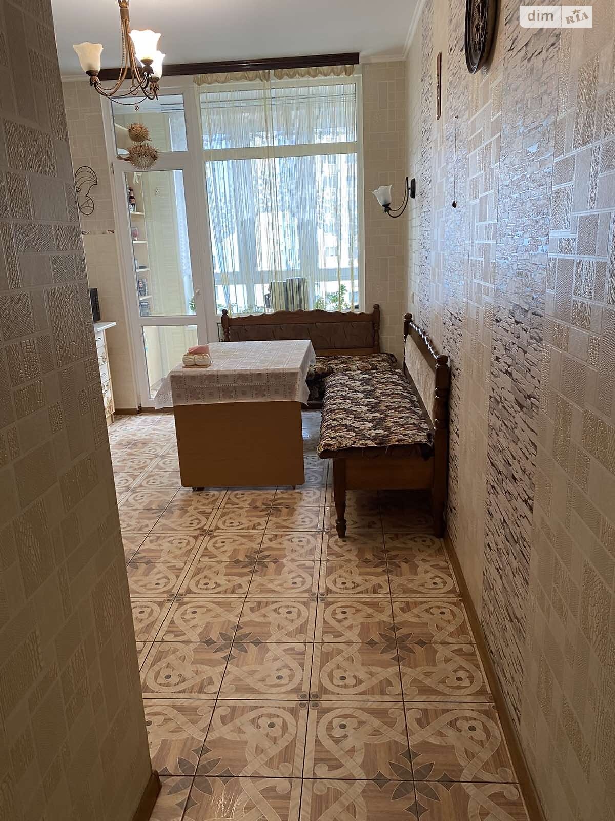 Продаж однокімнатної квартири в Києві, на просп. Академіка Глушкова 9Г, район Теремки-2 фото 1