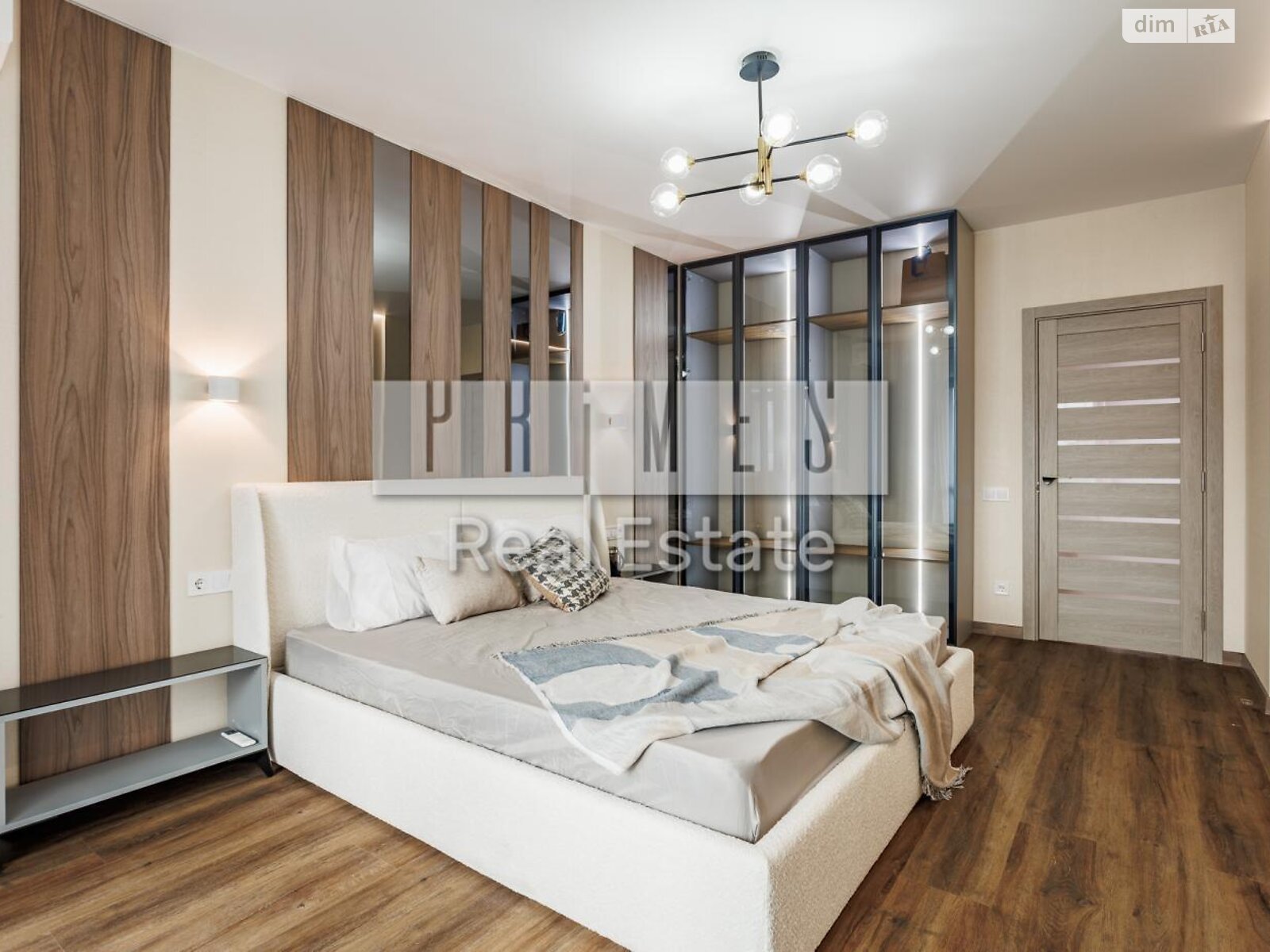 Продажа трехкомнатной квартиры в Киеве, на ул. Академика Заболотного 1А, район Теремки-2 фото 1 Продажа трехкомнатной квартиры в Киеве, на ул. Академика Заболотного 1А, район Теремки-2 фото 1