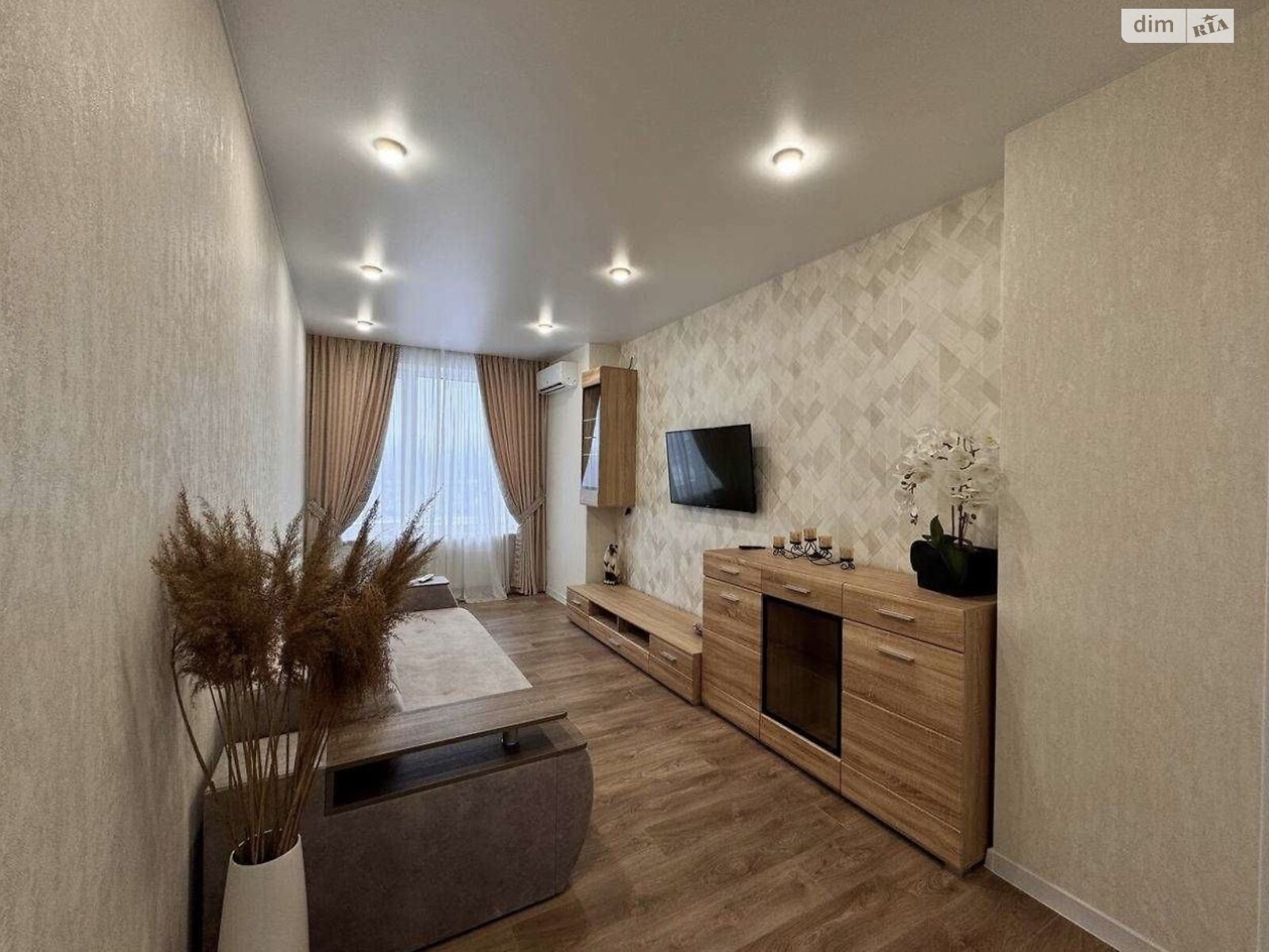 Продажа двухкомнатной квартиры в Киеве, на ул. Академика Заболотного 1Б, район Теремки-2 фото 1 Продажа двухкомнатной квартиры в Киеве, на ул. Академика Заболотного 1Б, район Теремки-2 фото 1