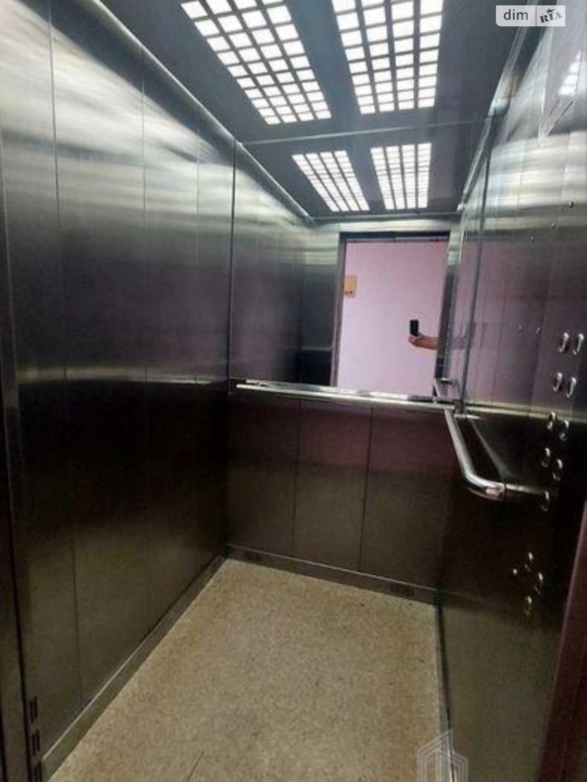 Продажа двухкомнатной квартиры в Киеве, на ул. Дмитрия Луценко 12, район Теремки-2 фото 1 Продажа двухкомнатной квартиры в Киеве, на ул. Дмитрия Луценко 12, район Теремки-2 фото 1