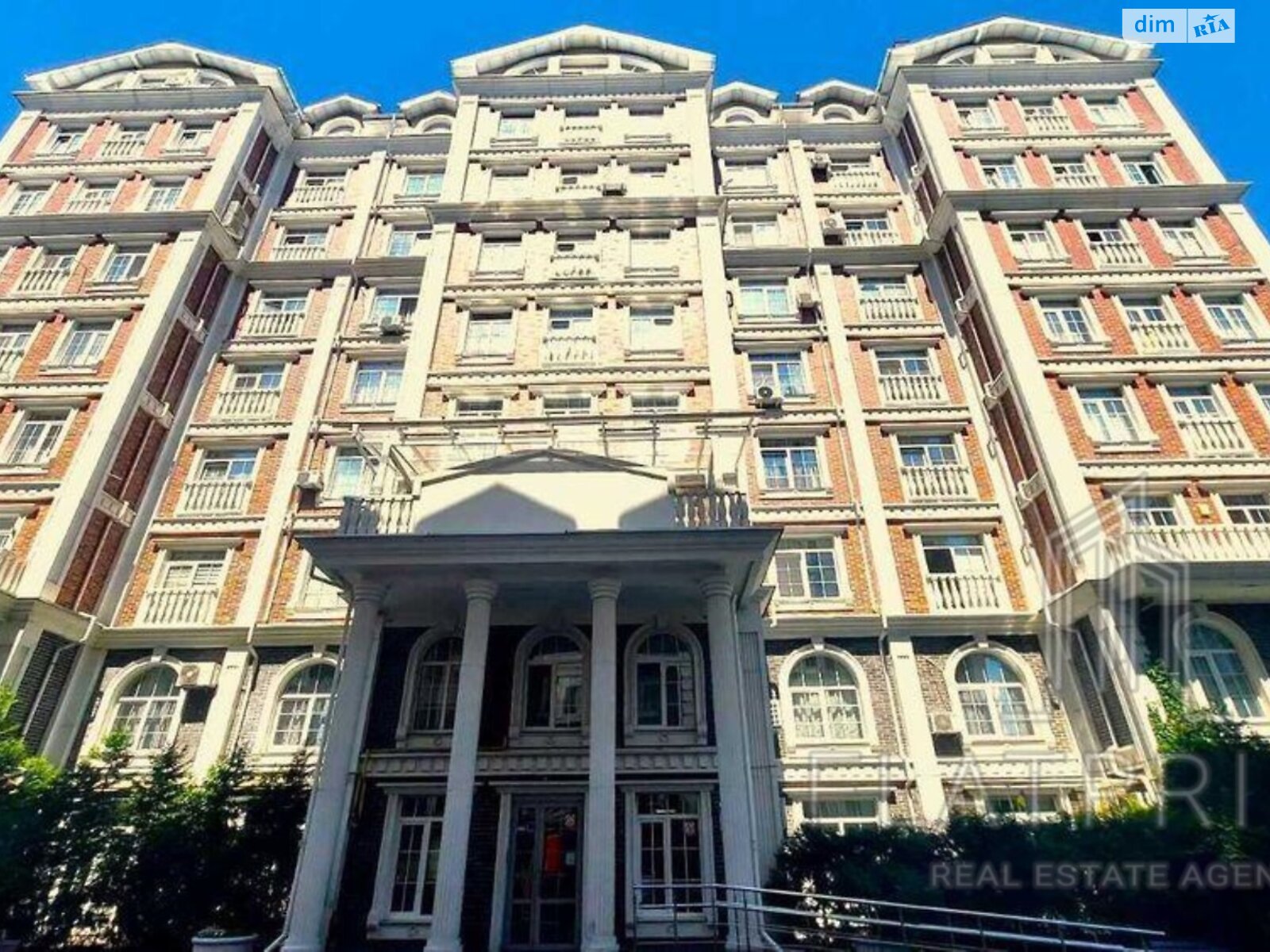 Продажа двухкомнатной квартиры в Киеве, на ул. Дмитрия Луценко 12, район Теремки-2 фото 1 Продажа двухкомнатной квартиры в Киеве, на ул. Дмитрия Луценко 12, район Теремки-2 фото 1