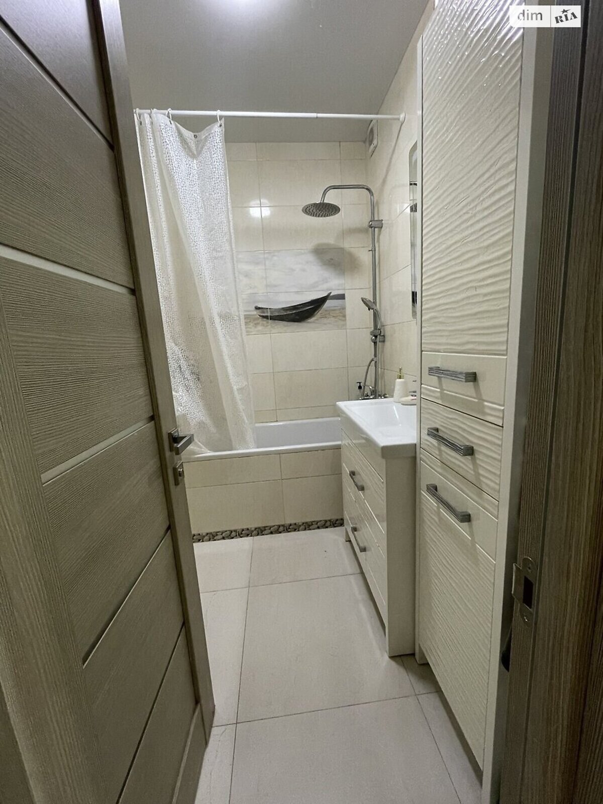 Продажа двухкомнатной квартиры в Киеве, на ул. Дмитрия Луценко 12А, район Теремки-2 фото 1 Продажа двухкомнатной квартиры в Киеве, на ул. Дмитрия Луценко 12А, район Теремки-2 фото 1