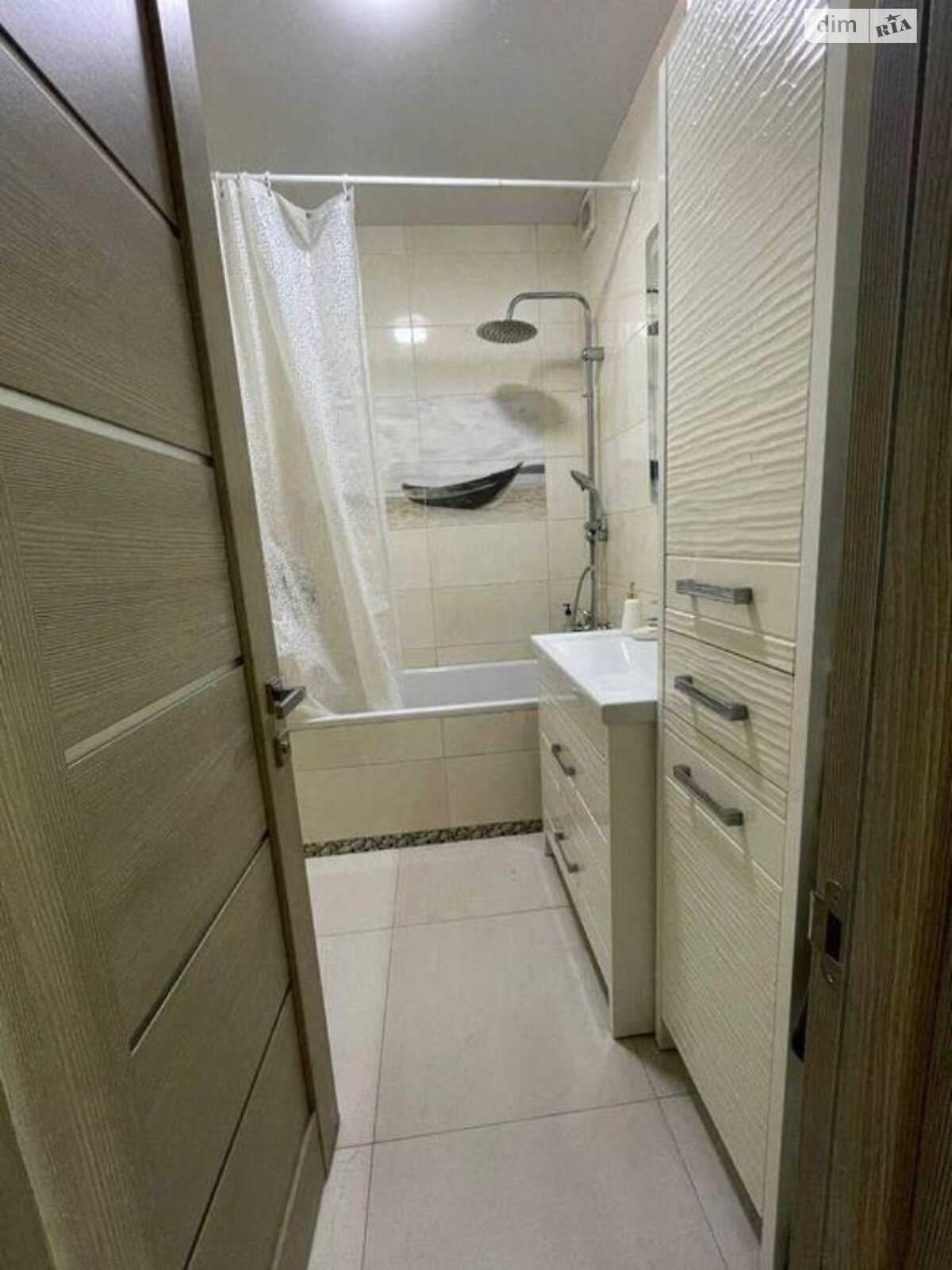 Продаж двокімнатної квартири в Києві, на вул. Дмитра Луценка 12, район Теремки-2 фото 1 Продаж двокімнатної квартири в Києві, на вул. Дмитра Луценка 12, район Теремки-2 фото 1