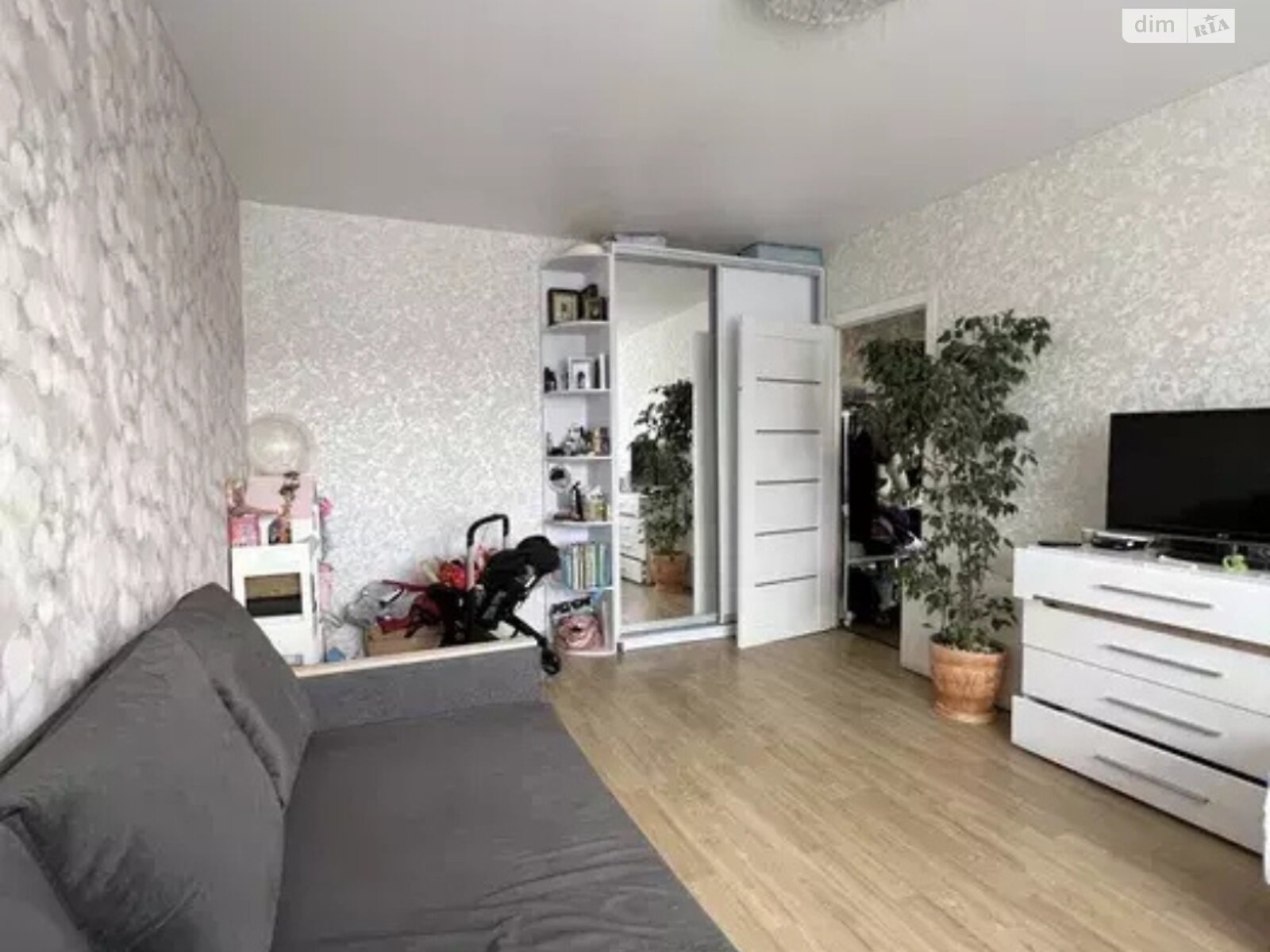 Продаж однокімнатної квартири в Києві, на вул. Докії Гуменної 6А, район Теремки-2 фото 1 Продаж однокімнатної квартири в Києві, на вул. Докії Гуменної 6А, район Теремки-2 фото 1