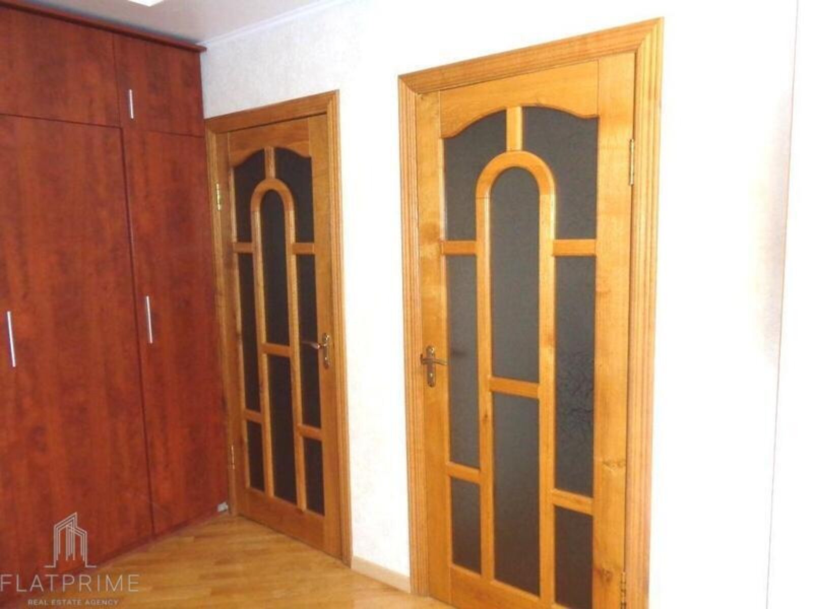 Продаж трикімнатної квартири в Києві, на вул. Лятошинського 2, район Теремки-2 фото 1 Продаж трикімнатної квартири в Києві, на вул. Лятошинського 2, район Теремки-2 фото 1