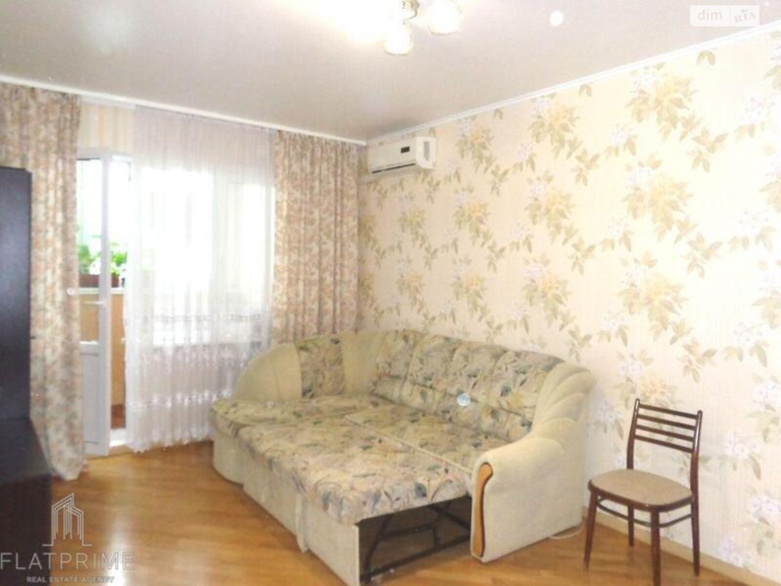 Продаж трикімнатної квартири в Києві, на вул. Лятошинського 2, район Теремки-2 фото 1 Продаж трикімнатної квартири в Києві, на вул. Лятошинського 2, район Теремки-2 фото 1