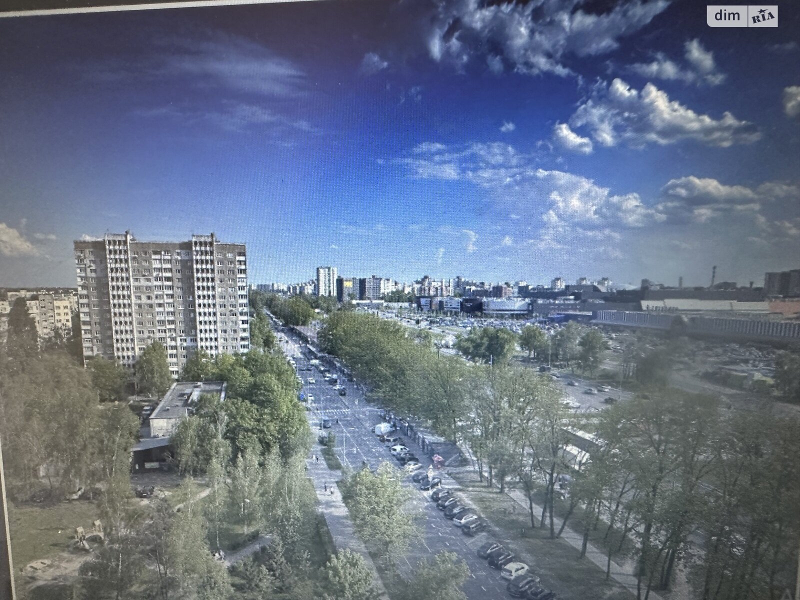 Продаж трикімнатної квартири в Києві, на вул. Лятошинського, район Теремки-2 фото 1 Продаж трикімнатної квартири в Києві, на вул. Лятошинського, район Теремки-2 фото 1