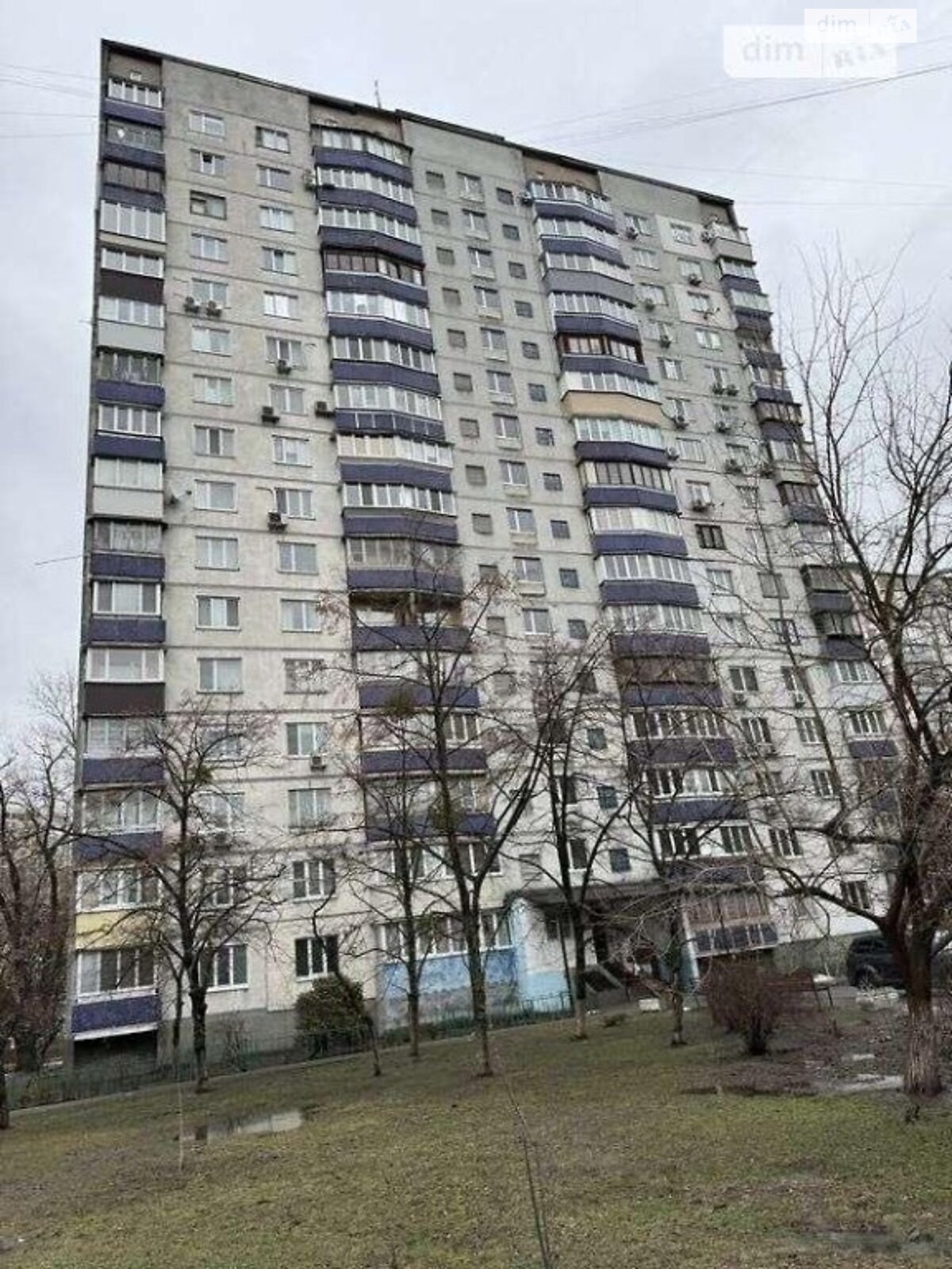 Продажа трехкомнатной квартиры в Киеве, на ул. Героев Мариуполя 11, район Теремки-2 фото 1