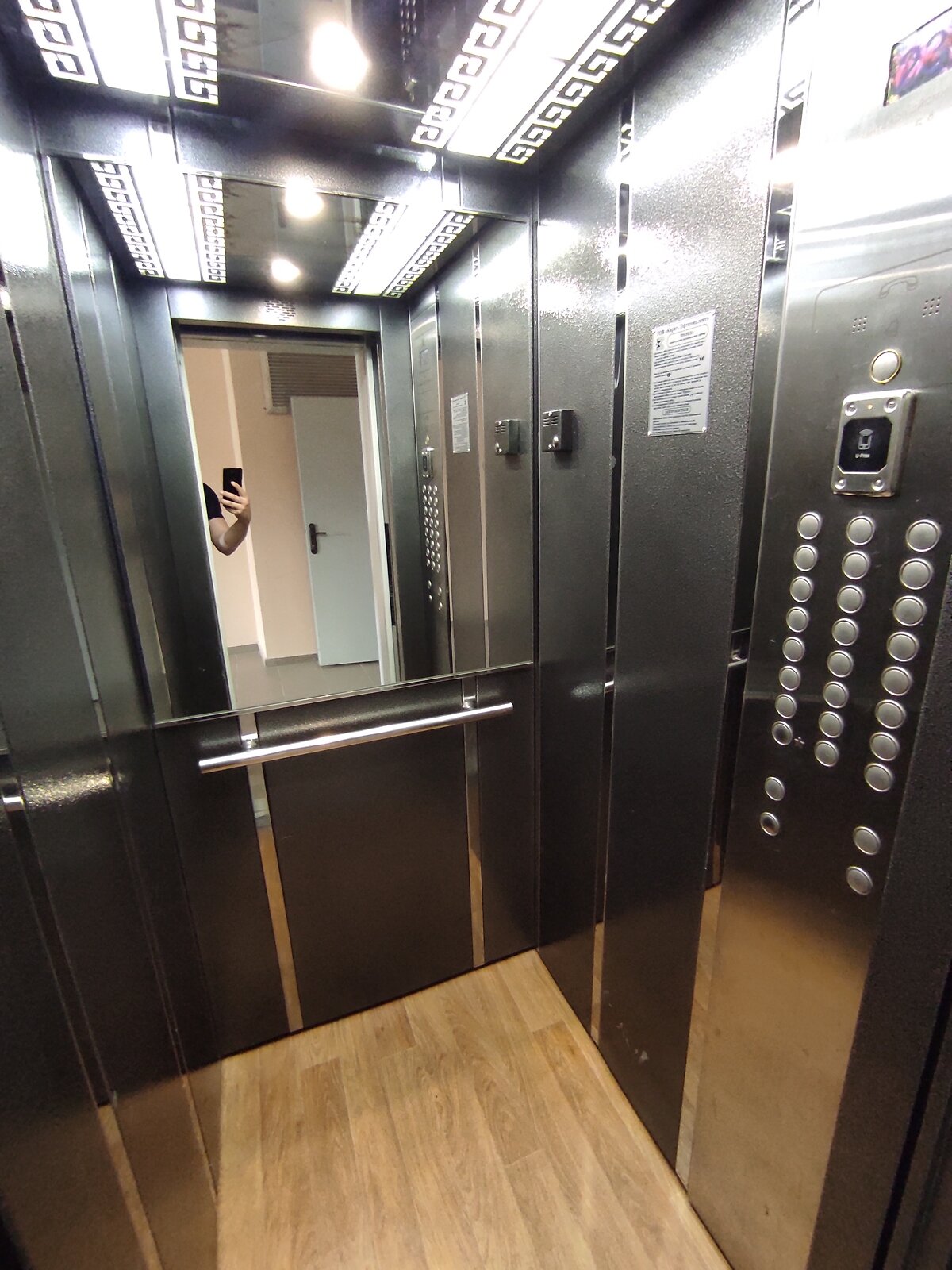 Продажа трехкомнатной квартиры в Киеве, на ул. Самойло Кошки 5Б, район Теремки-2 фото 1 Продажа трехкомнатной квартиры в Киеве, на ул. Самойло Кошки 5Б, район Теремки-2 фото 1