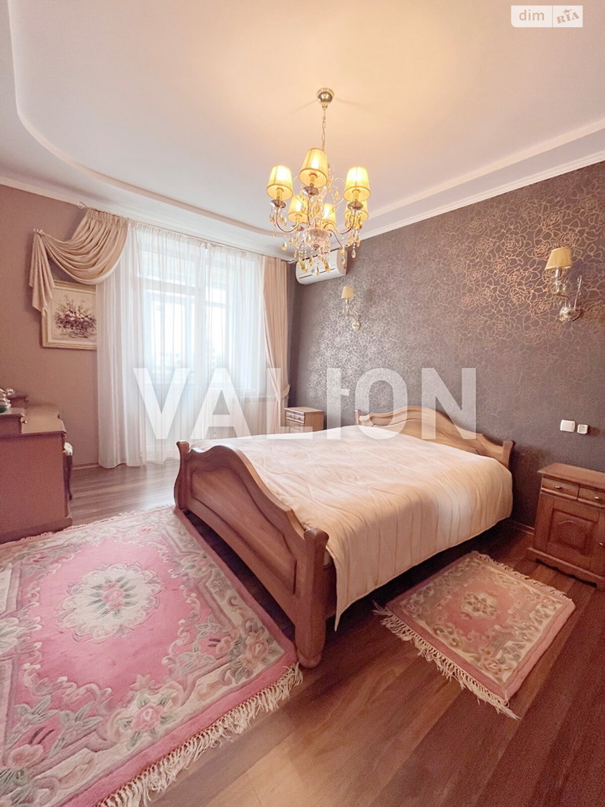 Продажа трехкомнатной квартиры в Киеве, на ул. Самойло Кошки 7А, район Теремки-2 фото 1