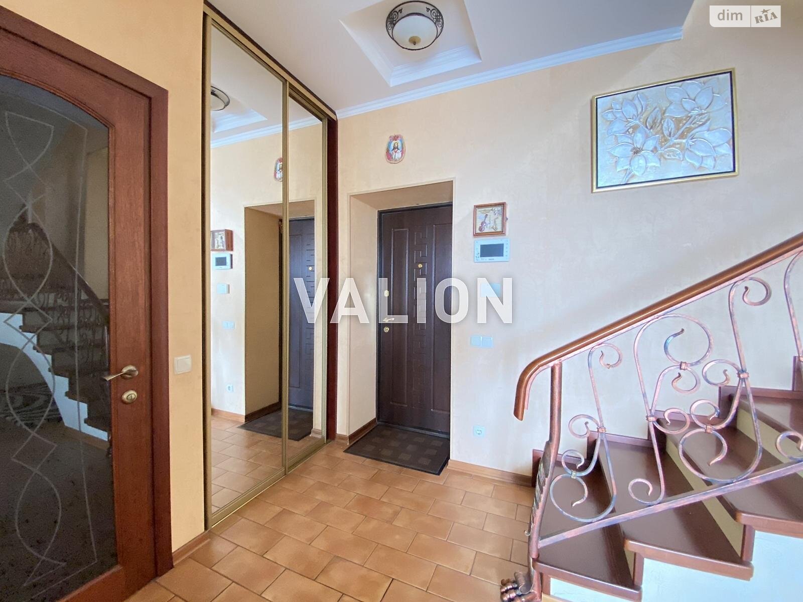 Продажа трехкомнатной квартиры в Киеве, на ул. Самойло Кошки 7А, район Теремки-2 фото 1