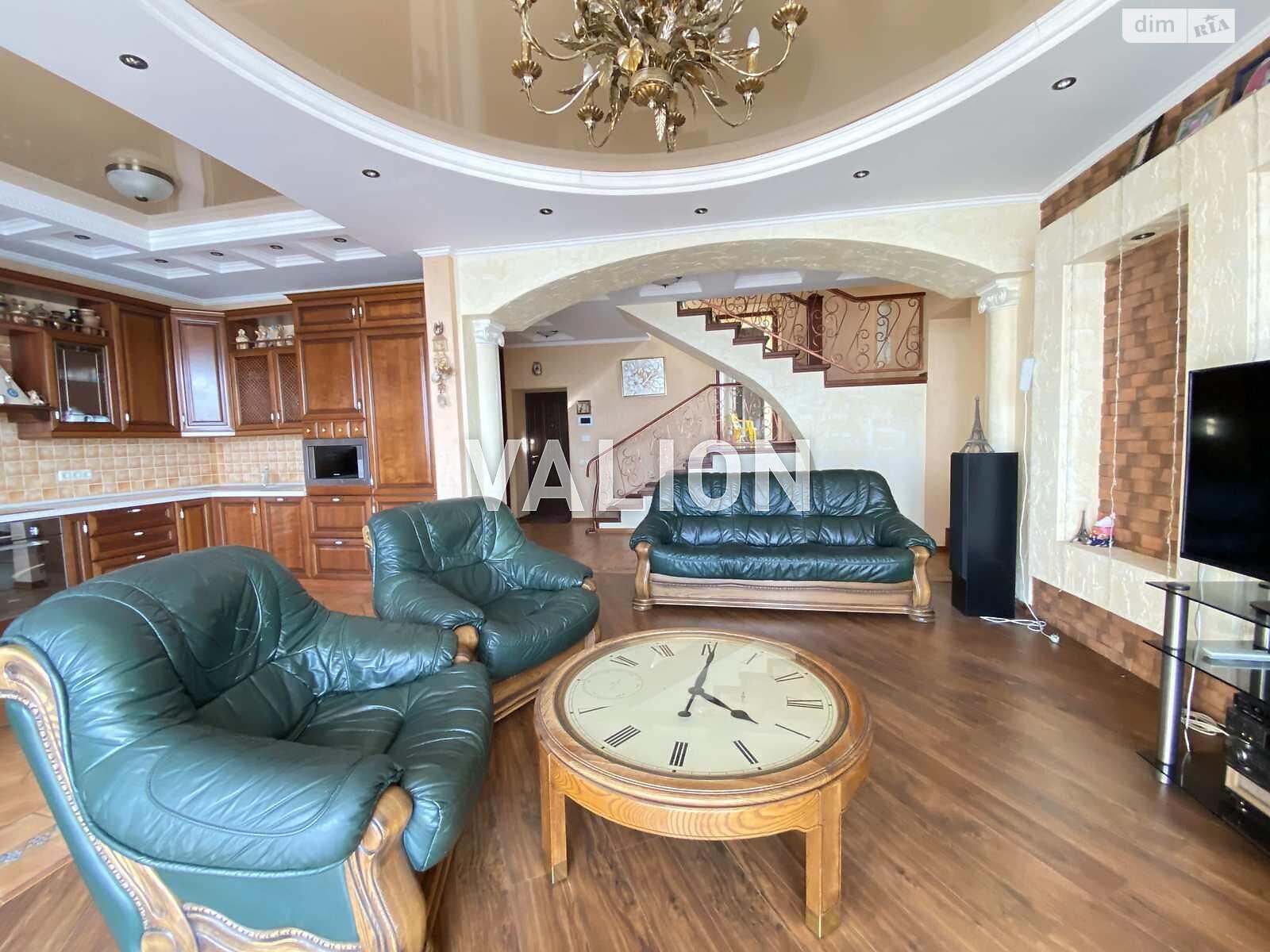 Продажа трехкомнатной квартиры в Киеве, на ул. Самойло Кошки 7А, район Теремки-2 фото 1