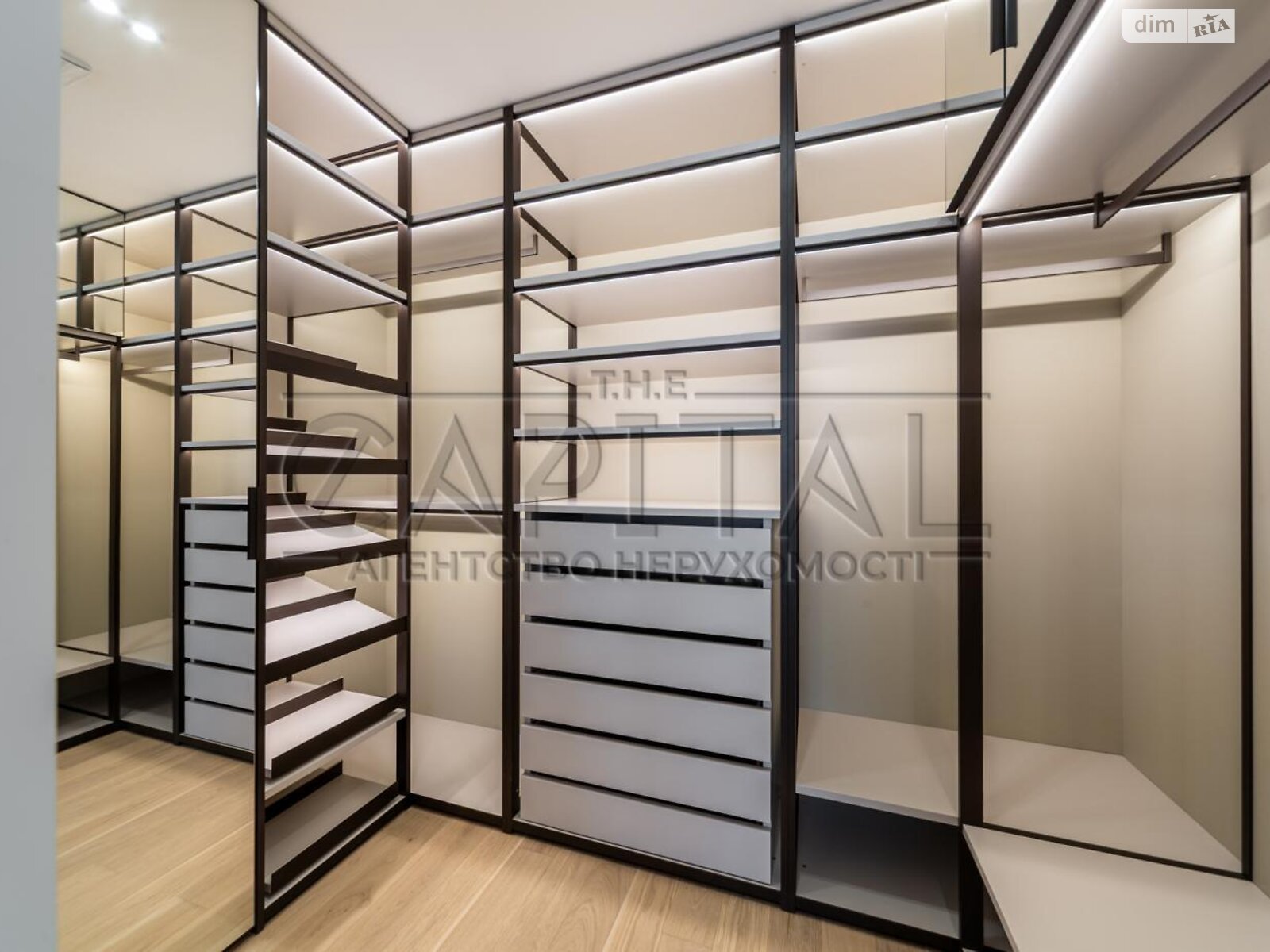 Продажа трехкомнатной квартиры в Киеве, на ул. Самойло Кошки 10/1, район Теремки-2 фото 1