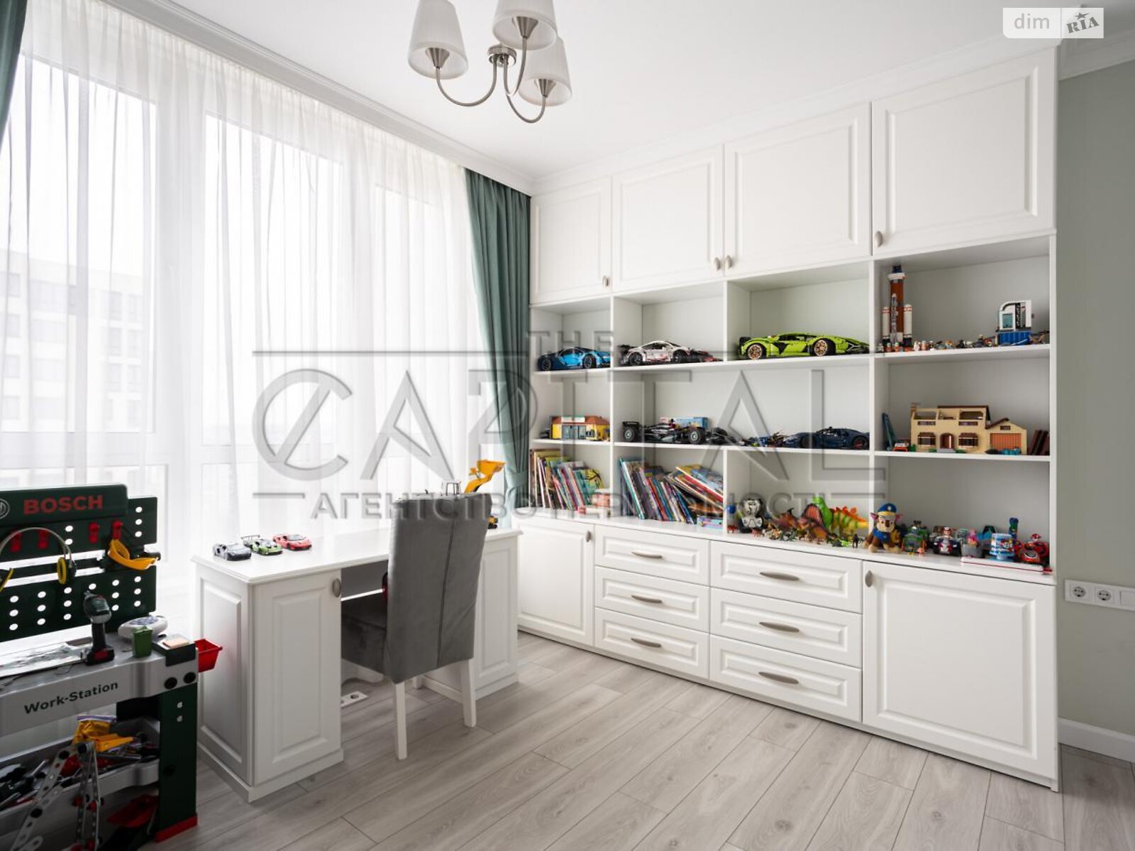 Продажа трехкомнатной квартиры в Киеве, на ул. Самойло Кошки 12, район Теремки-2 фото 1