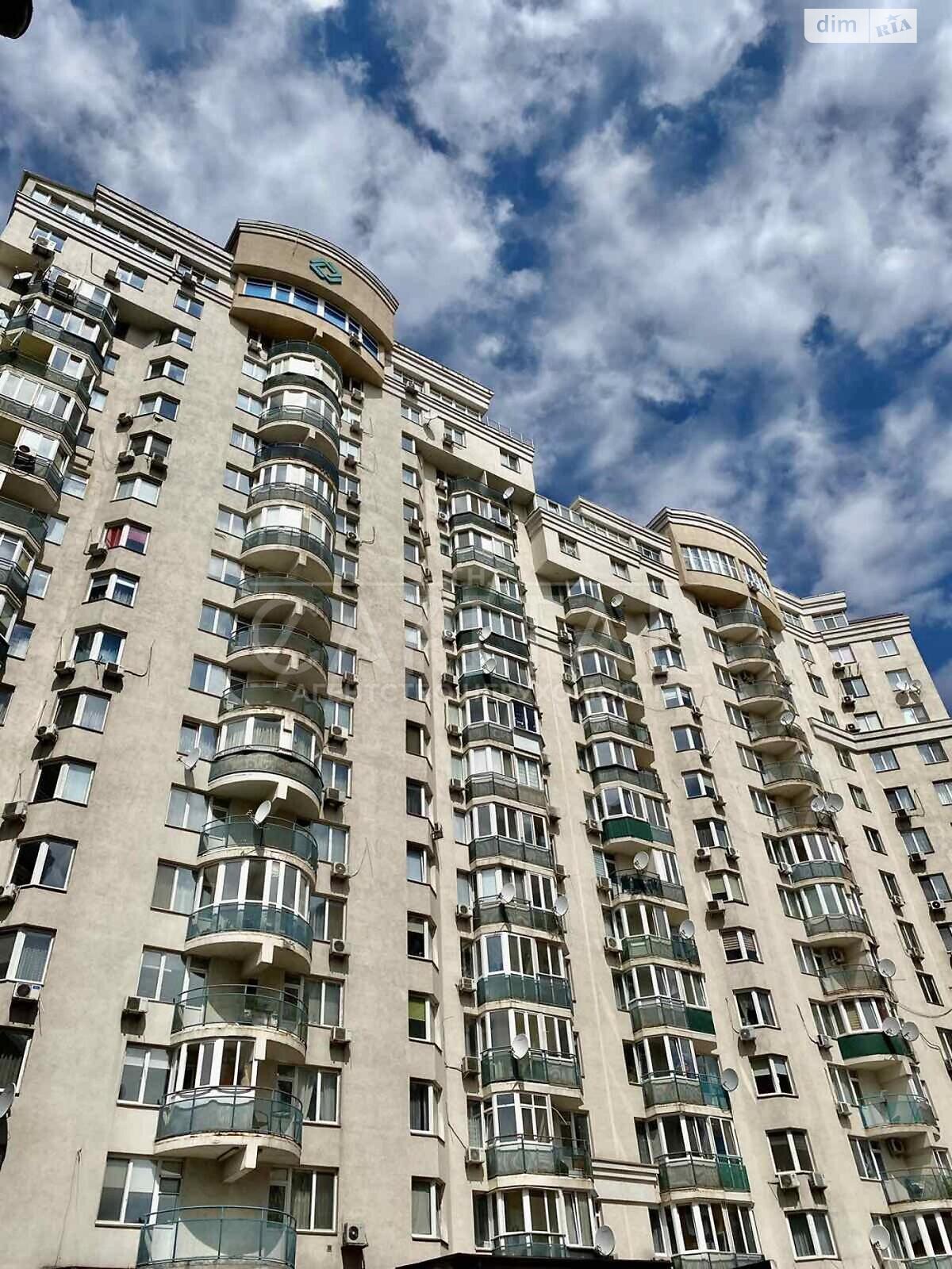 Продаж п`ятикімнатної квартири в Києві, на вул. Степана Рудницького 5, район Голосіївський фото 1 Продаж п`ятикімнатної квартири в Києві, на вул. Степана Рудницького 5, район Голосіївський фото 1