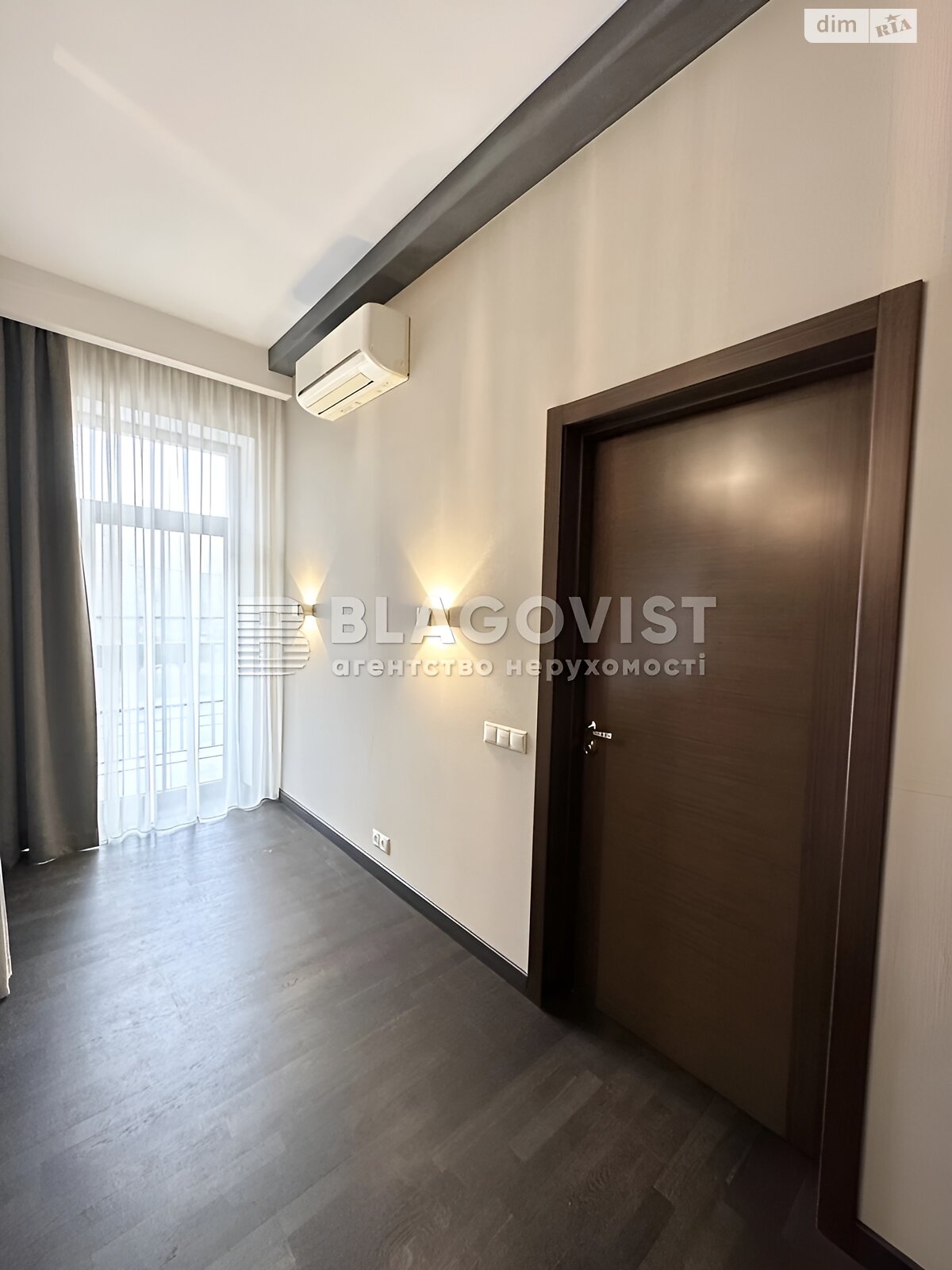 Продаж трикімнатної квартири в Києві, на вул. Успішна 18, район Теремки-2 фото 1 Продаж трикімнатної квартири в Києві, на вул. Успішна 18, район Теремки-2 фото 1