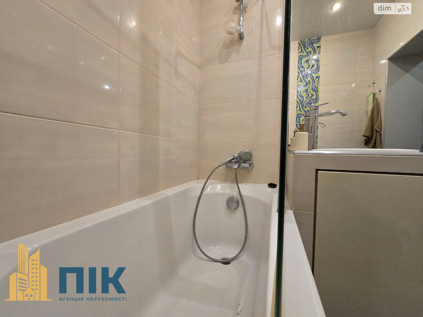 Продажа двухкомнатной квартиры в Киеве, на ул. Василия Касияна 2/1, район Теремки-2 фото 1 Продажа двухкомнатной квартиры в Киеве, на ул. Василия Касияна 2/1, район Теремки-2 фото 1