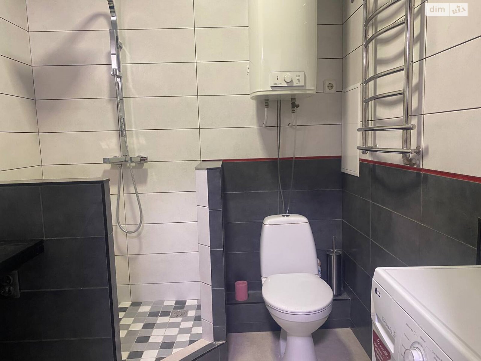 Продажа однокомнатной квартиры в Киеве, на ул. Василия Симоненко 5А, район Теремки-2 фото 1 Продажа однокомнатной квартиры в Киеве, на ул. Василия Симоненко 5А, район Теремки-2 фото 1