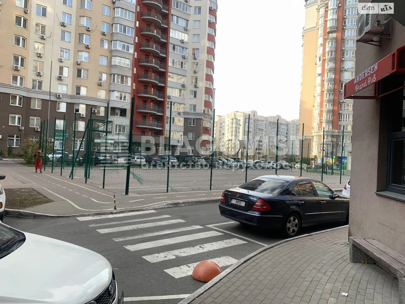 Продажа однокомнатной квартиры в Киеве, на ул. Юлии Здановской 50/2, район Теремки-2 фото 1 Продажа однокомнатной квартиры в Киеве, на ул. Юлии Здановской 50/2, район Теремки-2 фото 1